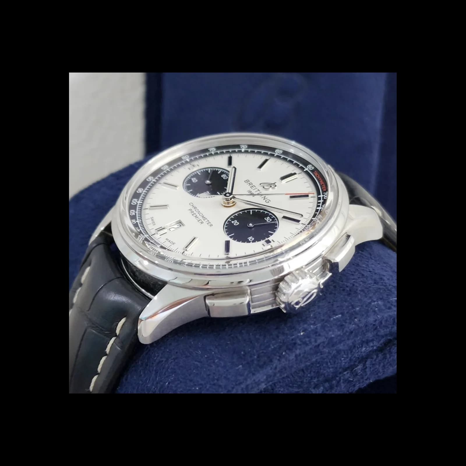 Thumb Premier B01 Chronograph 42 Stainless Steel / Silver / Croco / Pin