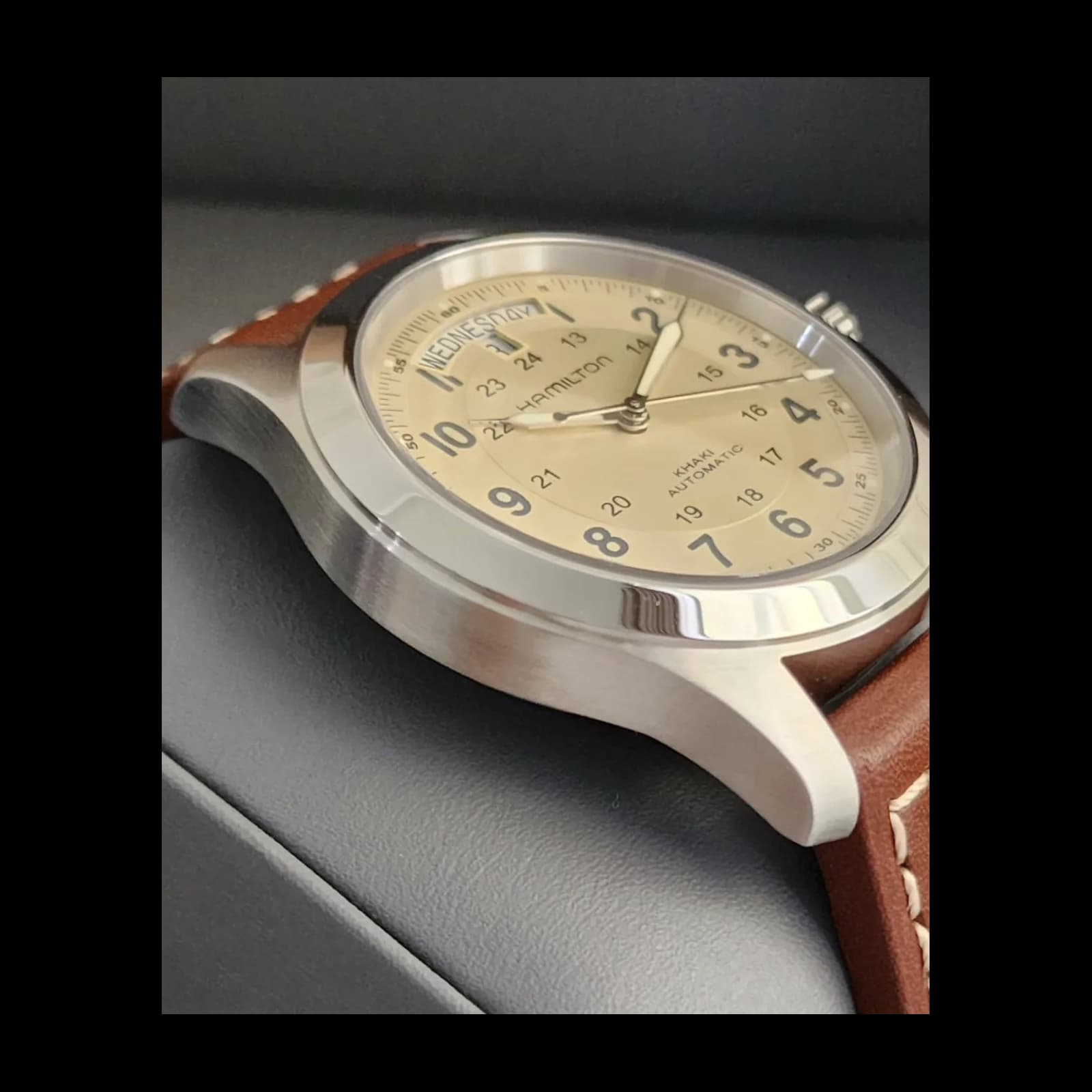Thumb Khaki Field King Auto 40 Stainless Steel / Beige