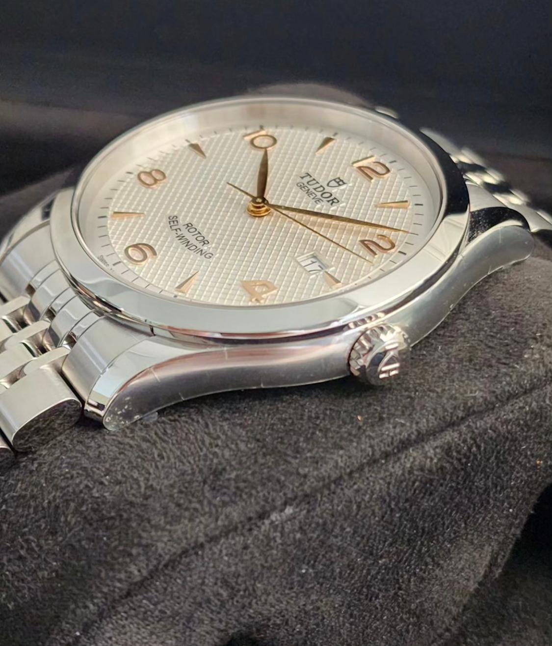 Thumb 1926 41 Stainless Steel / Silver