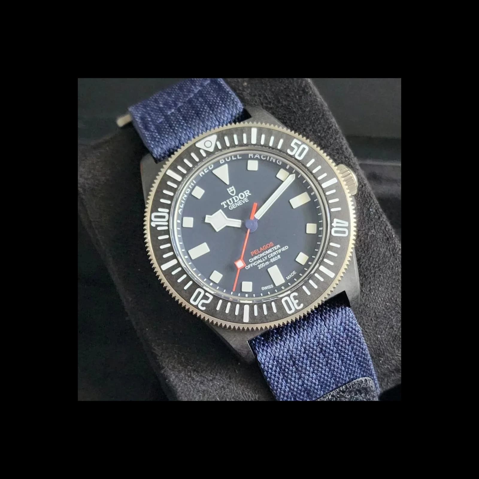 Thumb Pelagos FXD Alinghi Red Bull Racing