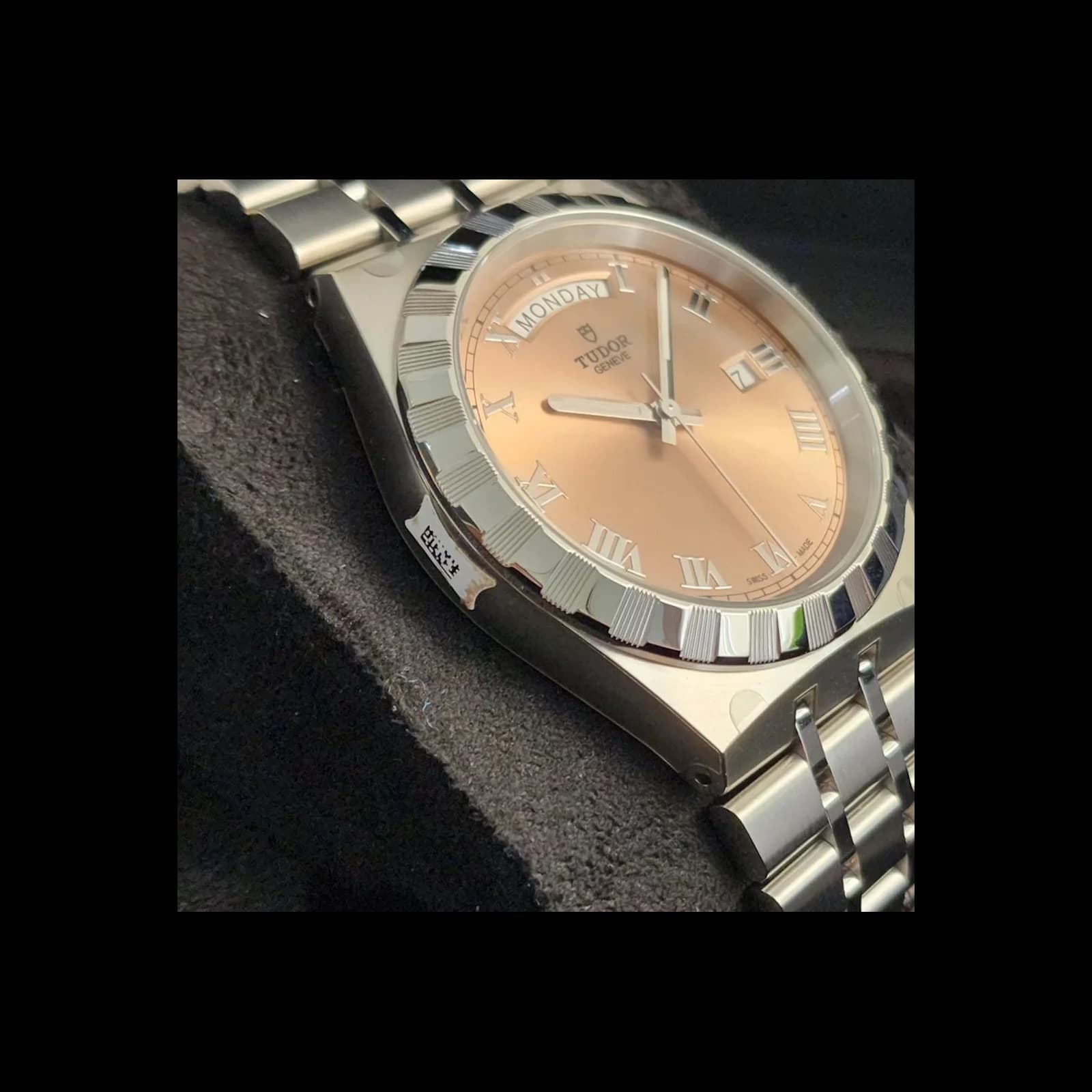 Thumb Royal Day-Date 41 Stainless Steel / Salmon - Roman