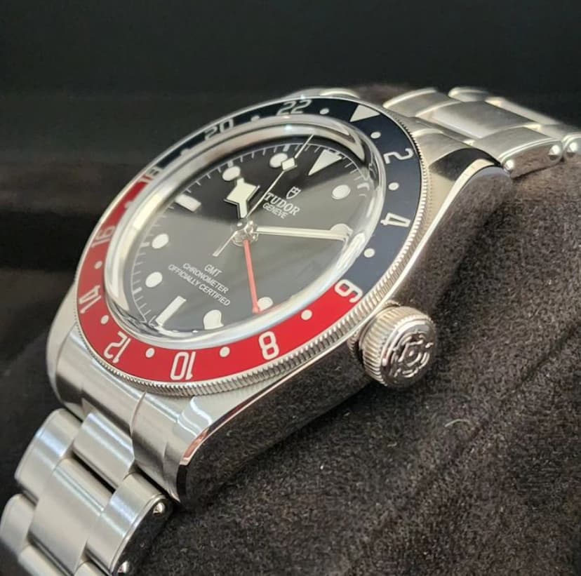 Thumb Black Bay GMT Stainless Steel / Black / Pepsi / Bracelet
