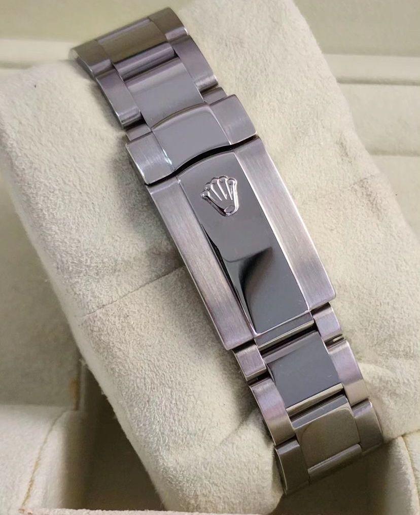 Thumb Milgauss White