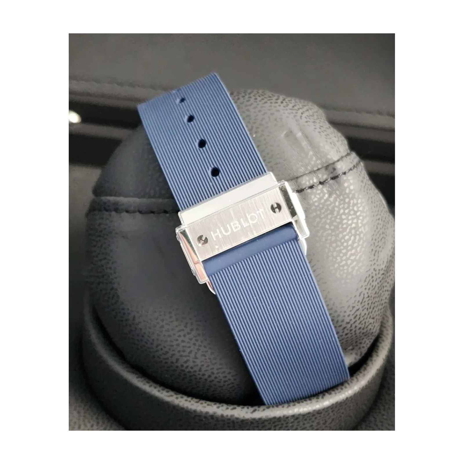 Thumb Classic Fusion 42 Titanium / Blue / Rubber