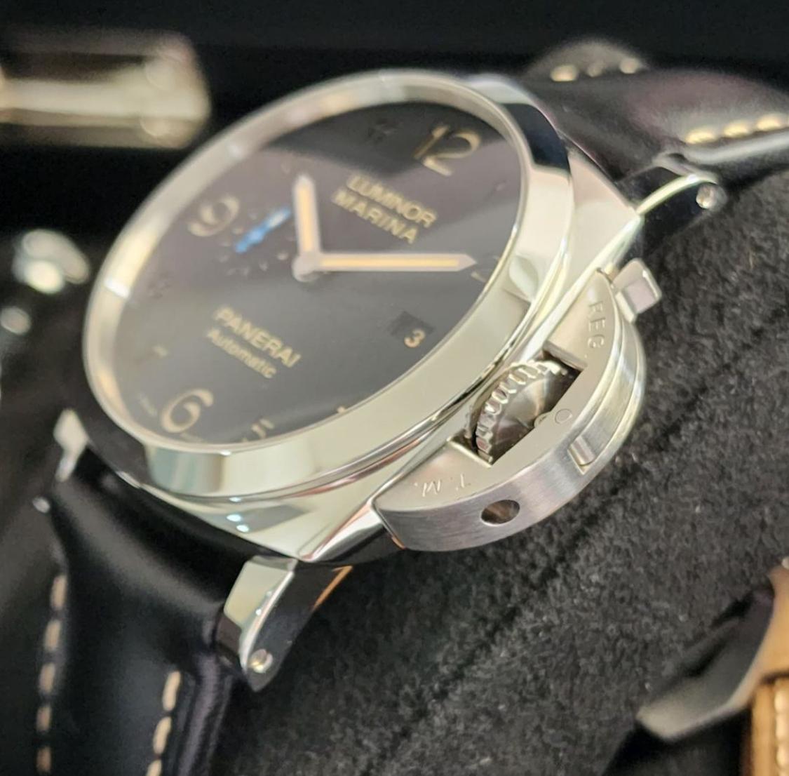 Thumb Luminor 1950 44 3 Days Automatic Stainless Steel / Black / Dirty Dial