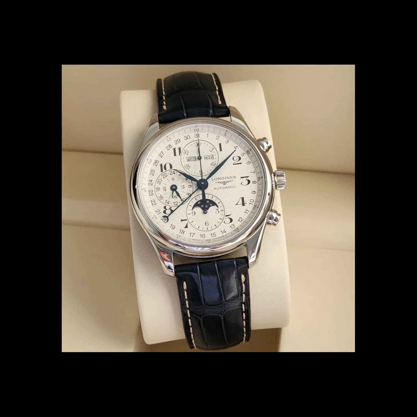Thumb Master Collection 42 Chronograph Calendar Stainless Steel / Silver-Arabic / Alligator