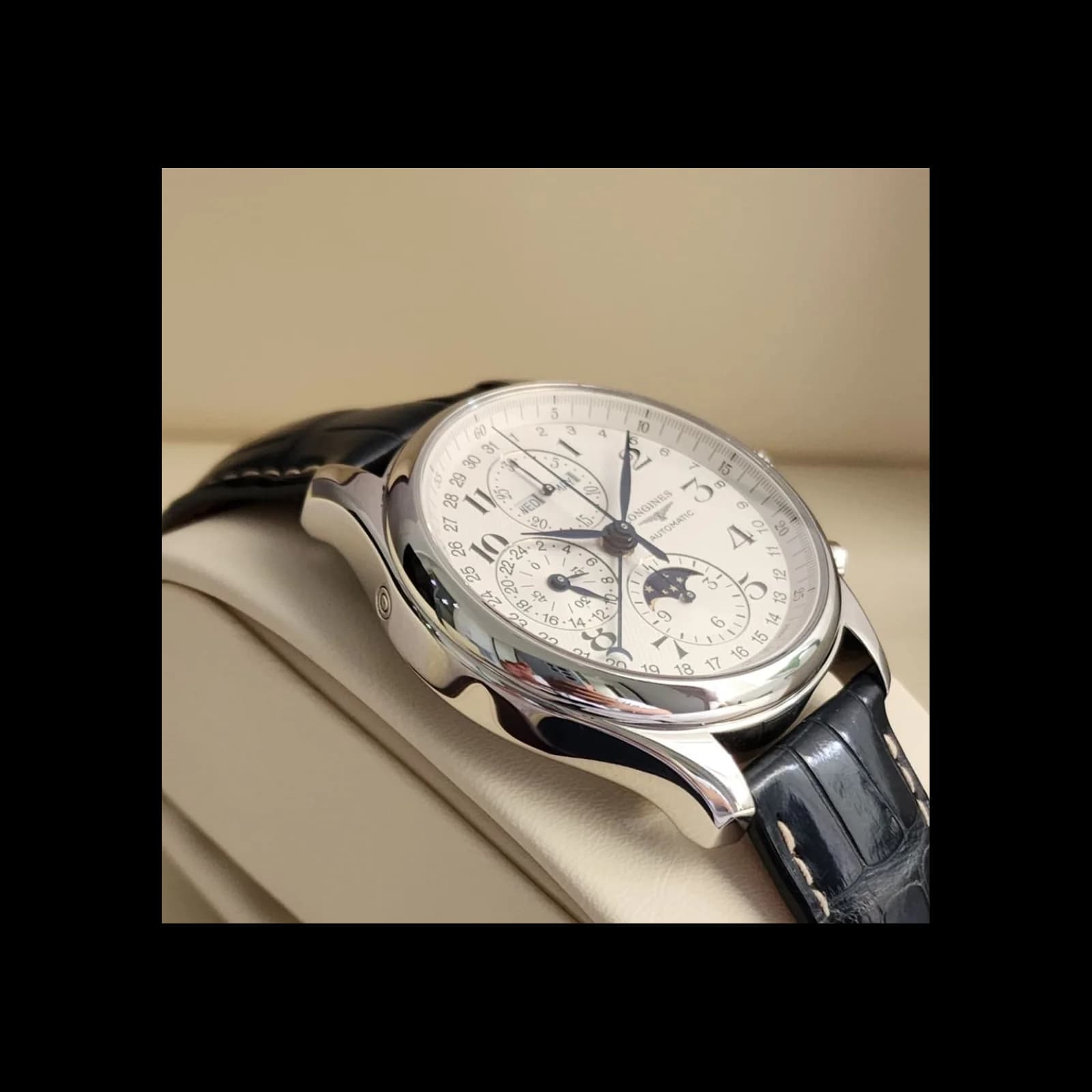 Thumb Master Collection 42 Chronograph Calendar Stainless Steel / Silver-Arabic / Alligator