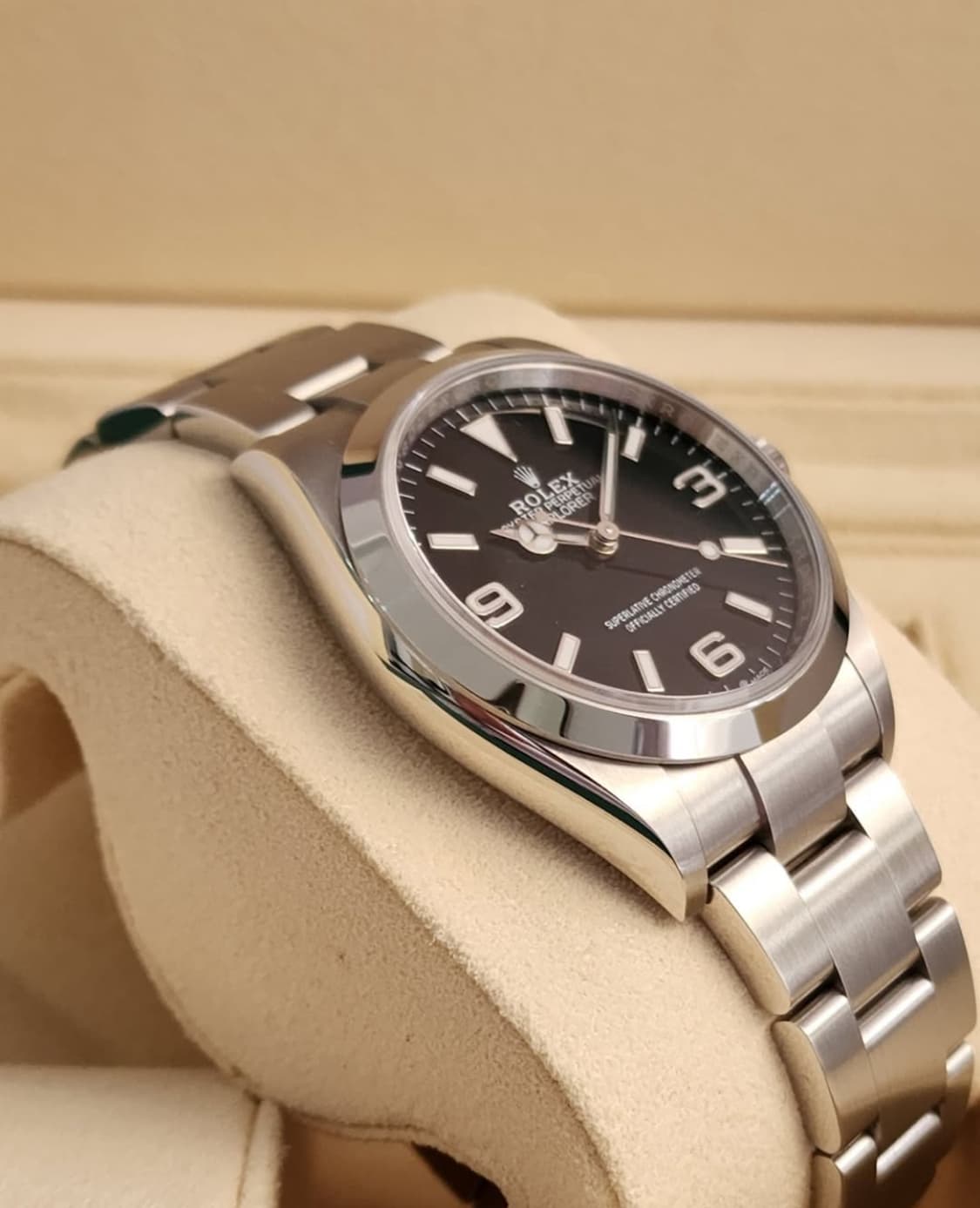 Thumb Explorer 36 Stainless Steel