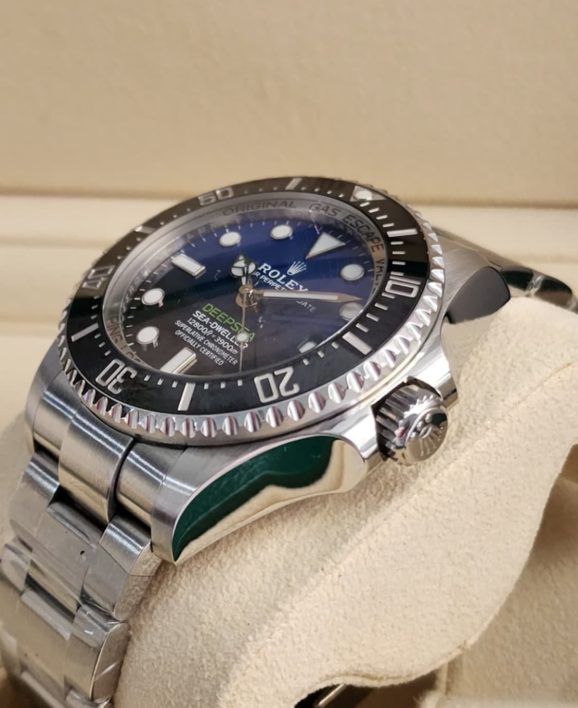 Thumb Sea-Dweller Deepsea D-Blue