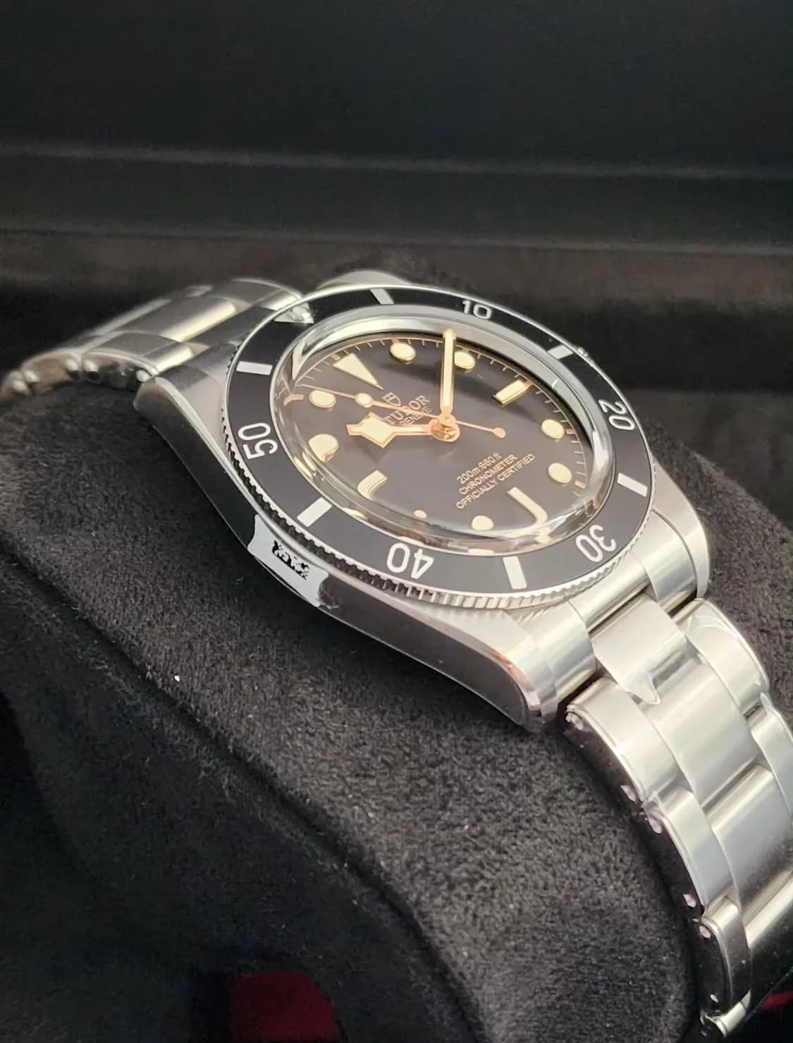 Thumb Black Bay Fifty-Four Stainless Steel / Black / Bracelet
