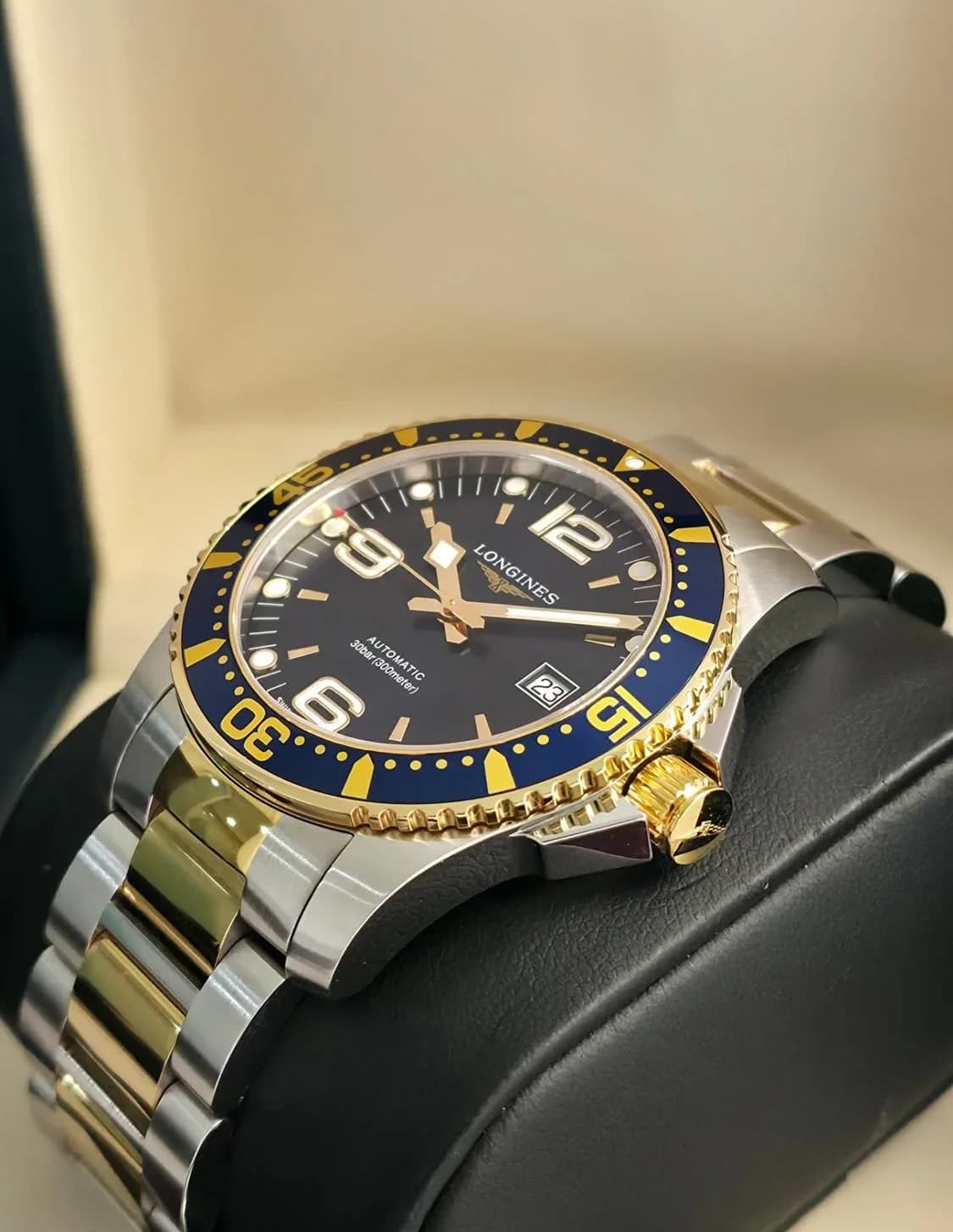 Thumb HydroConquest 41 Automatic Stainless Steel / Yellow Gold / Blue