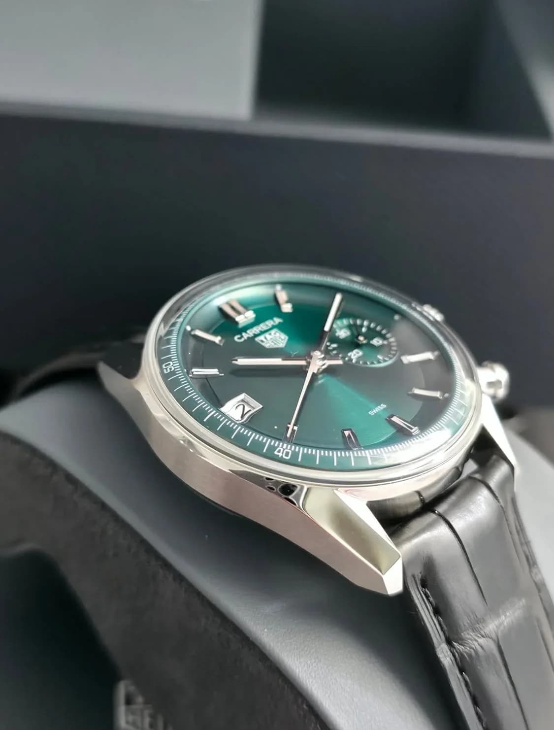 Thumb Carrera Chronograph Stainless Steel / Green