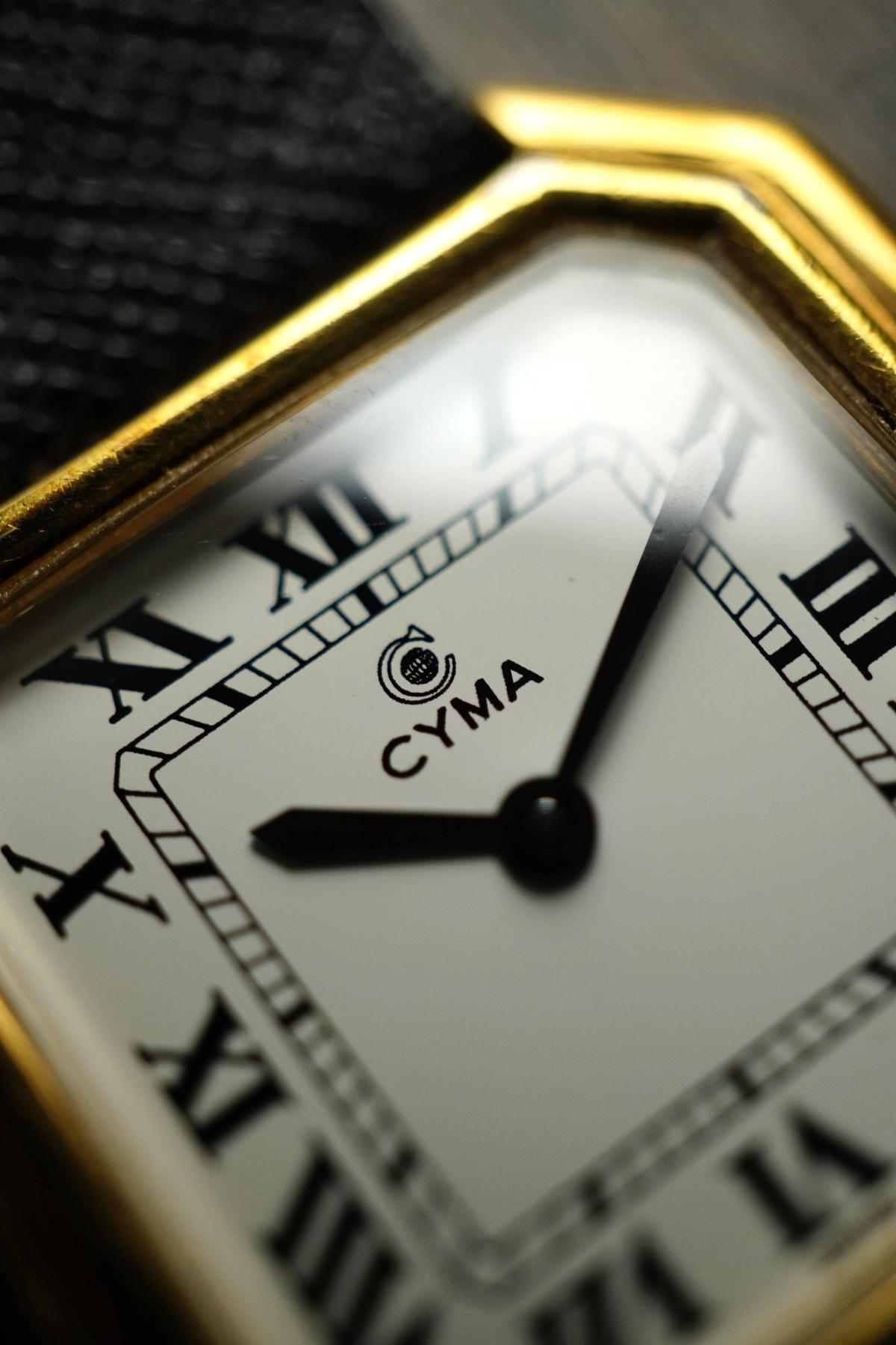 Thumb CYMA Le Locle Ceinture Octagon