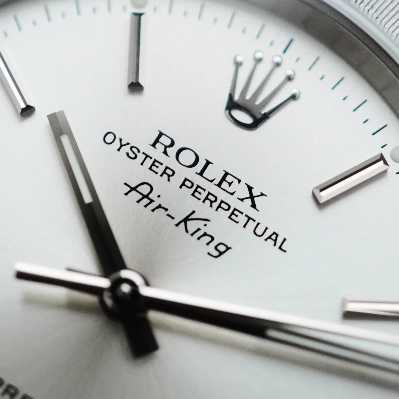 Thumb Air-King Precision Silver Dial