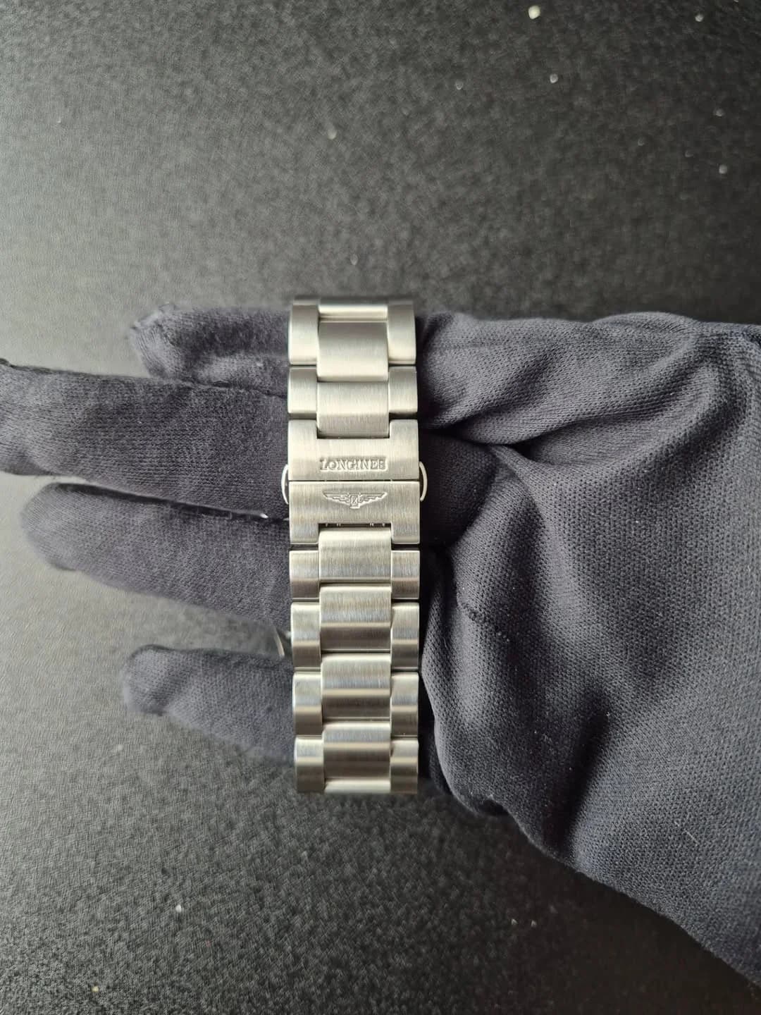 Thumb Conquest V.H.P. 43 Stainless Steel / Black / Bracelet