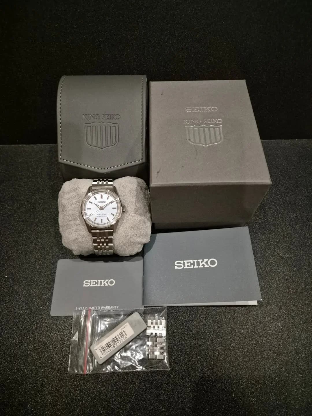Thumb King Seiko SPB457J1 Automatic 3 Days Preppy Blue