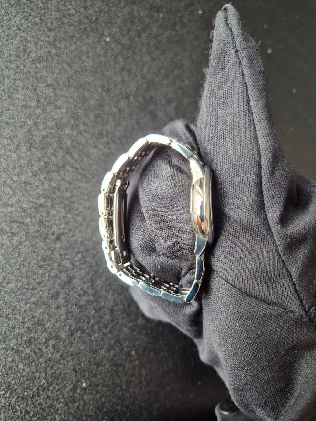 Thumb De Ville Prestige Quartz 27.4 Stainless Steel / Vintage Silver / Bracelet