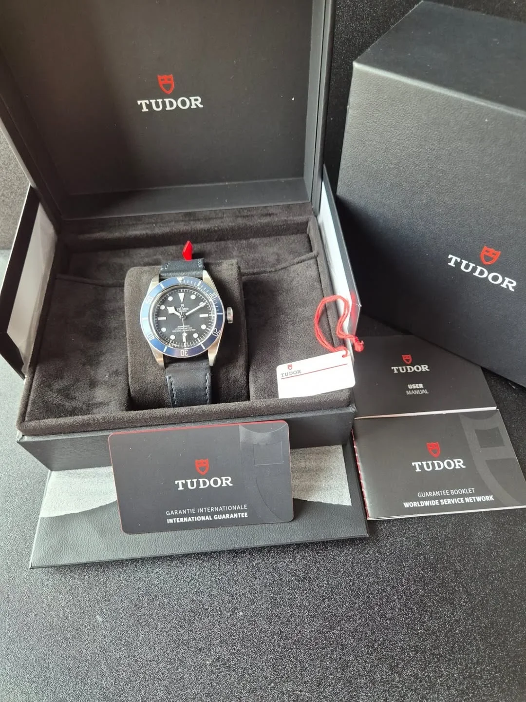 Thumb Heritage Black Bay Blue Manufacture / Strap