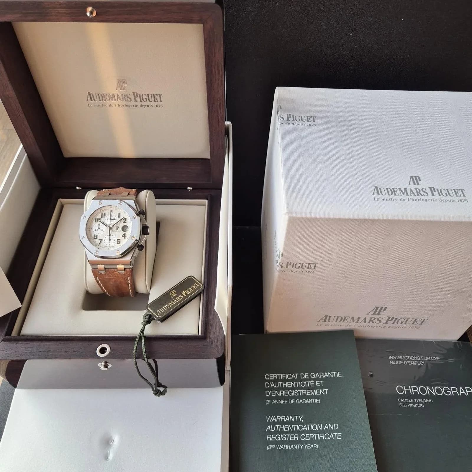 Thumb Royal Oak Offshore Safari