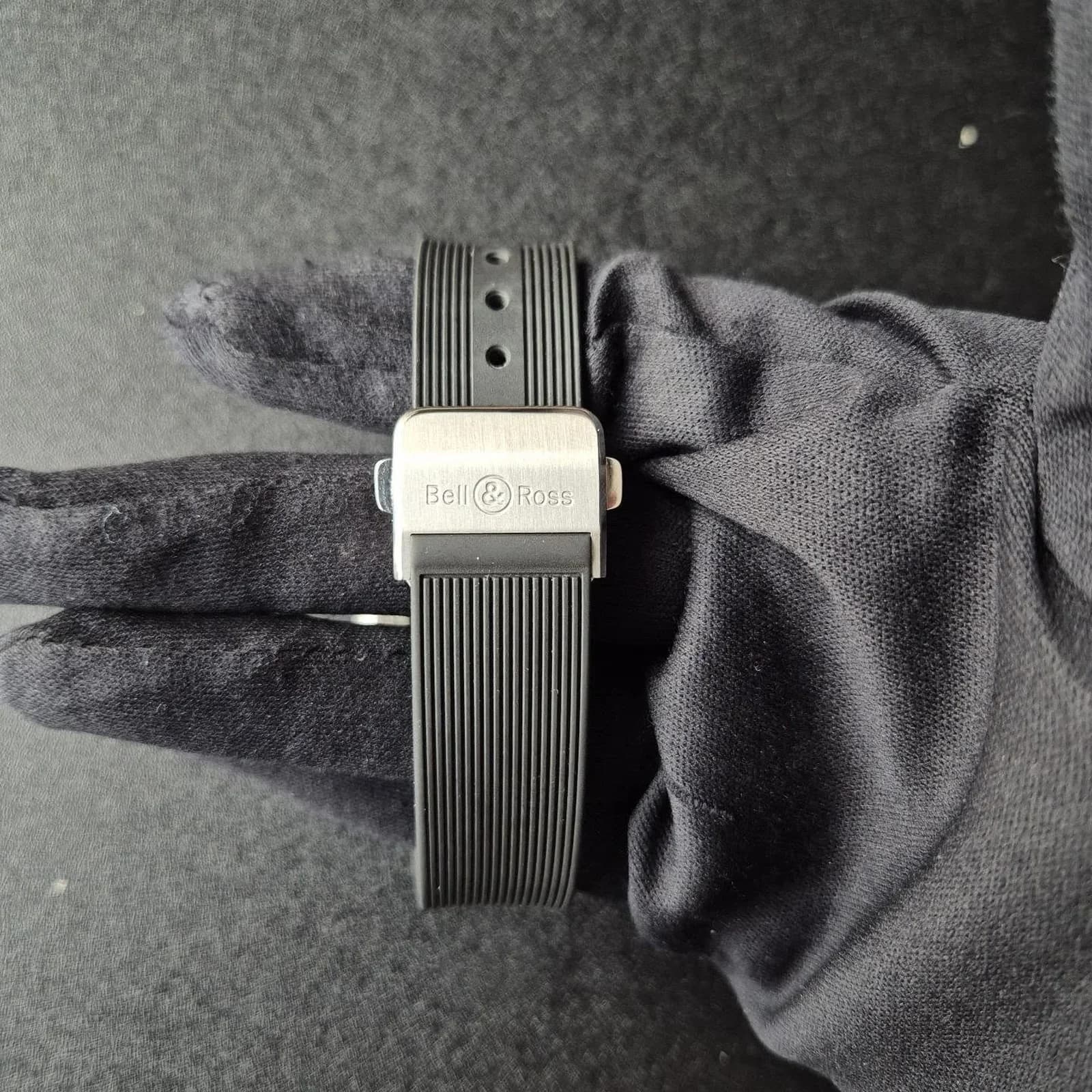 Thumb BR 05 Stainless Steel / Silver / Rubber
