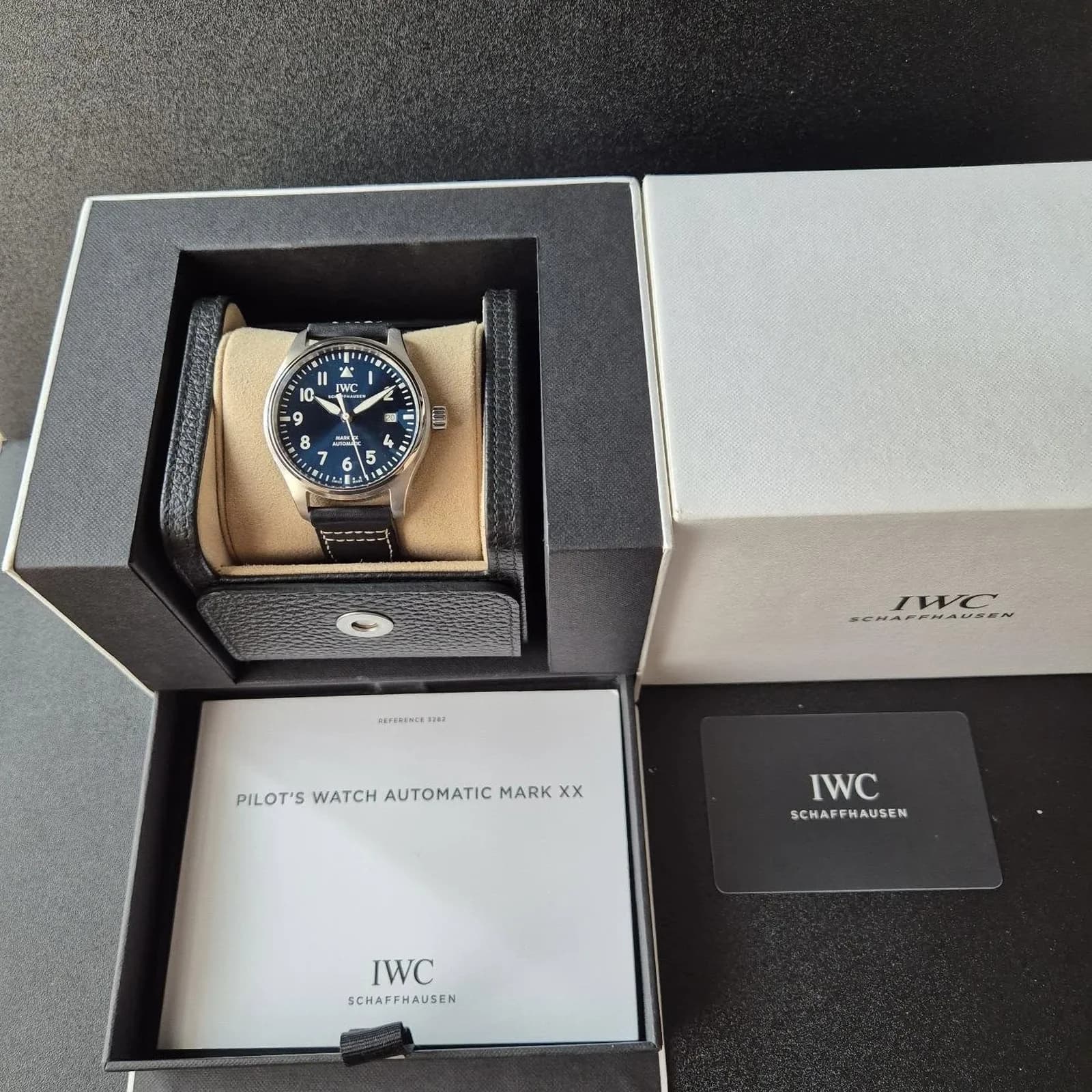 Thumb Pilot's Watch Mark XX Stainless Steel / Blue