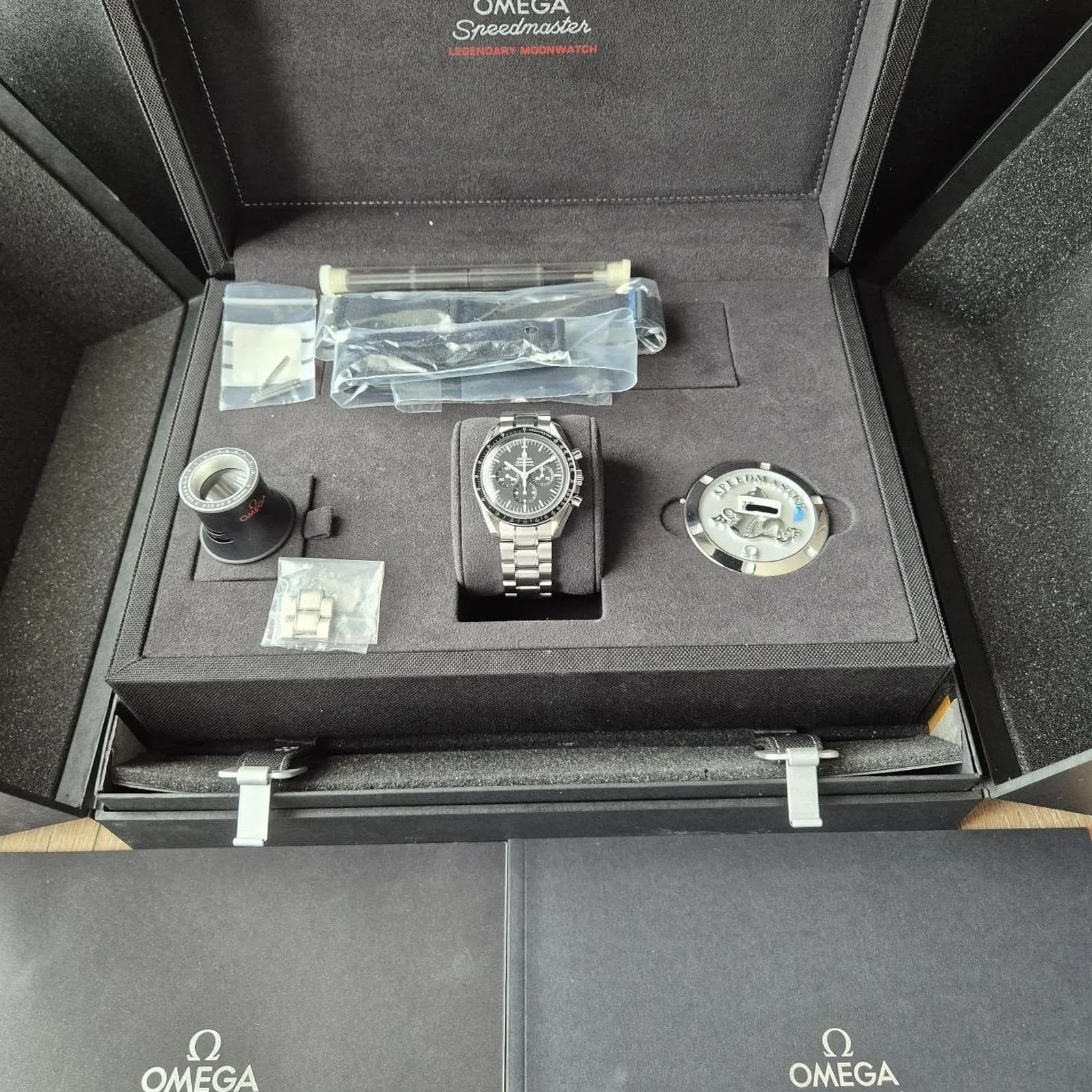 Thumb Speedmaster Professional Moonwatch Big Box / Bracelet