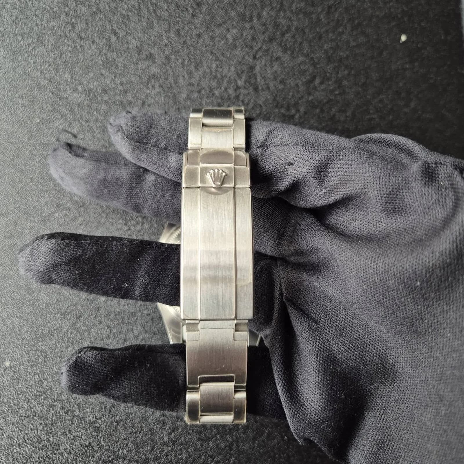 Thumb Sea-Dweller Deepsea