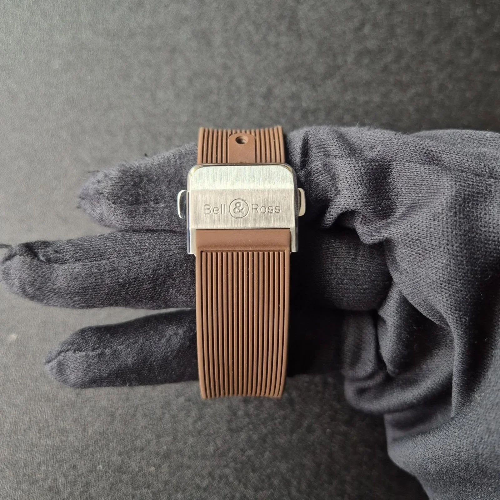 Thumb BR 05 Stainless Steel / Brown / Rubber