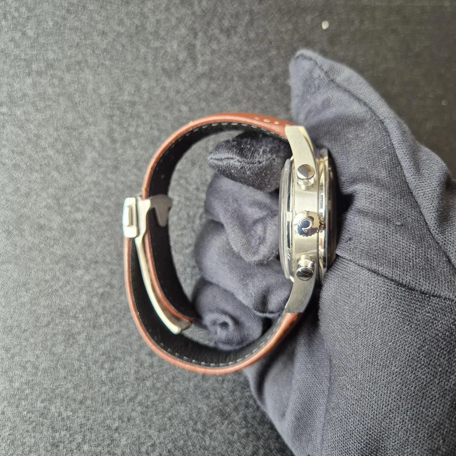 Thumb Speedmaster 57 Co-Axial Stainless Steel / Black