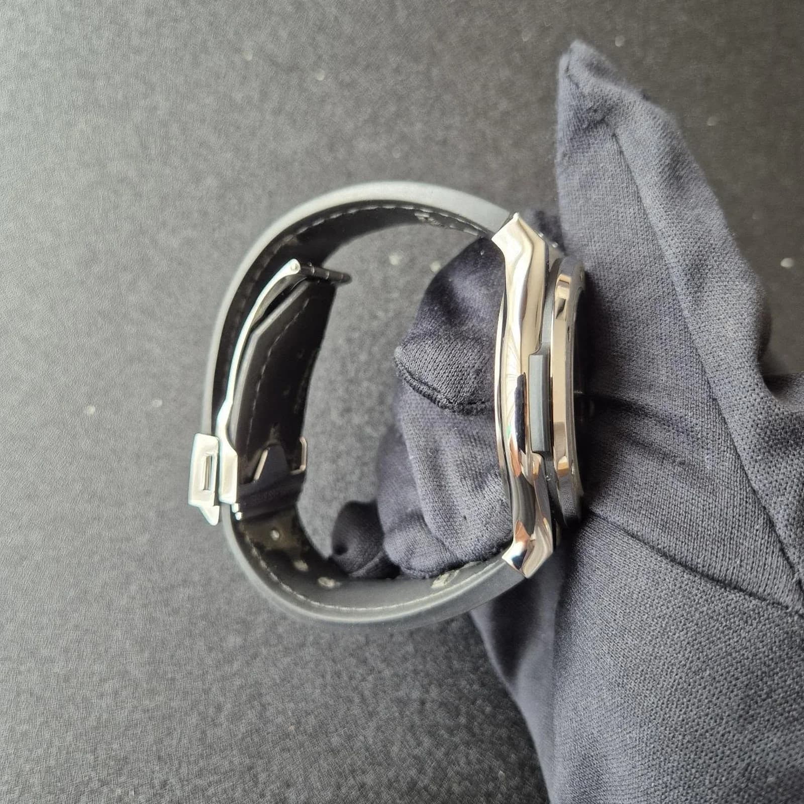 Thumb Classic Fusion 45 Titanium / Black