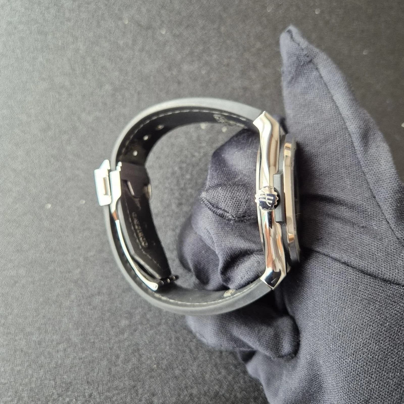 Thumb Classic Fusion 45 Titanium / Black