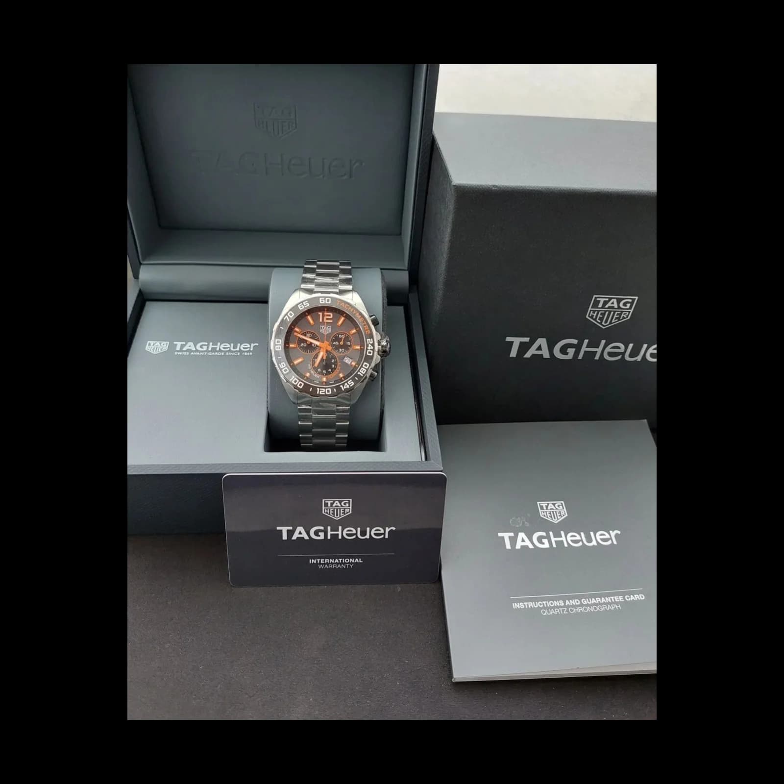 Thumb Formula 1 Chronograph Quartz Stainless Steel / Grey - Orange / Bracelet