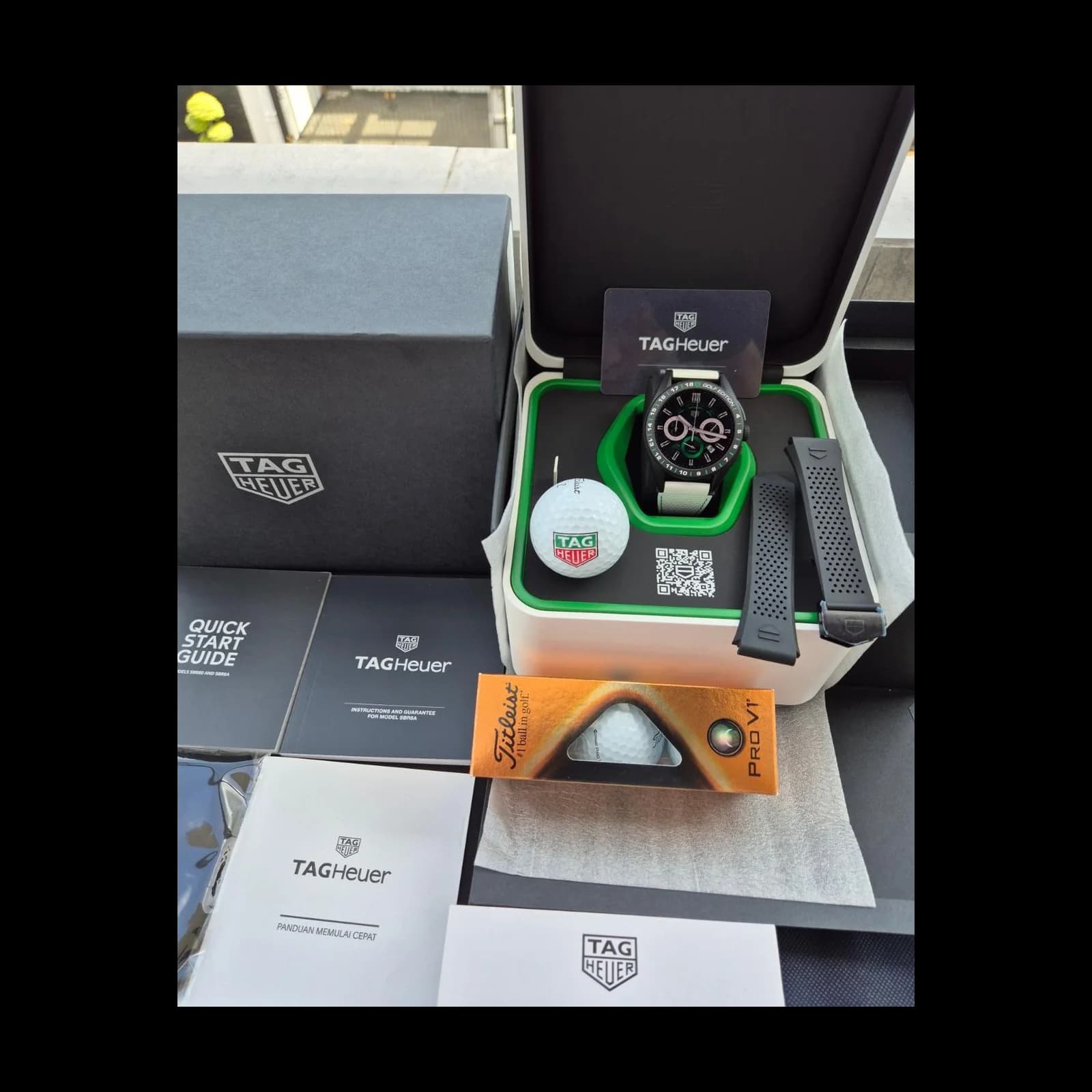 Thumb Connected Calibre E4 Golf Edition
