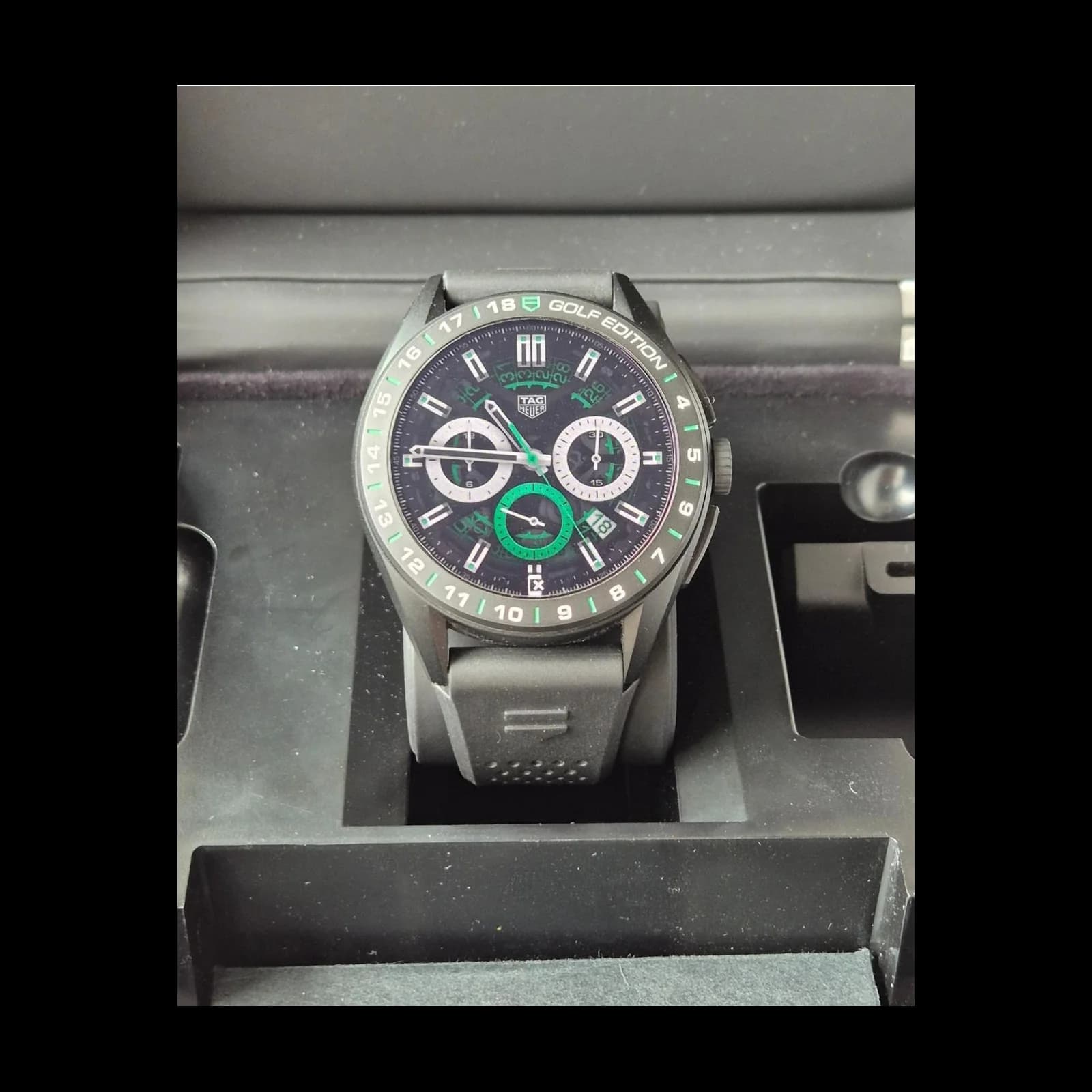 Thumb Connected Calibre E4 Golf Edition