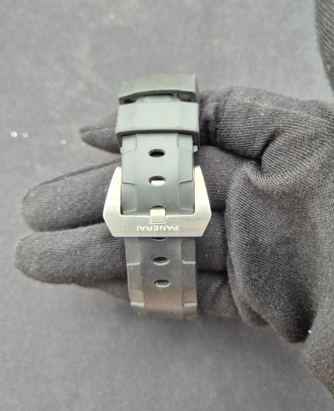 Thumb Luminor Submersible 42 3 Days Automatic Stainless Steel / Black