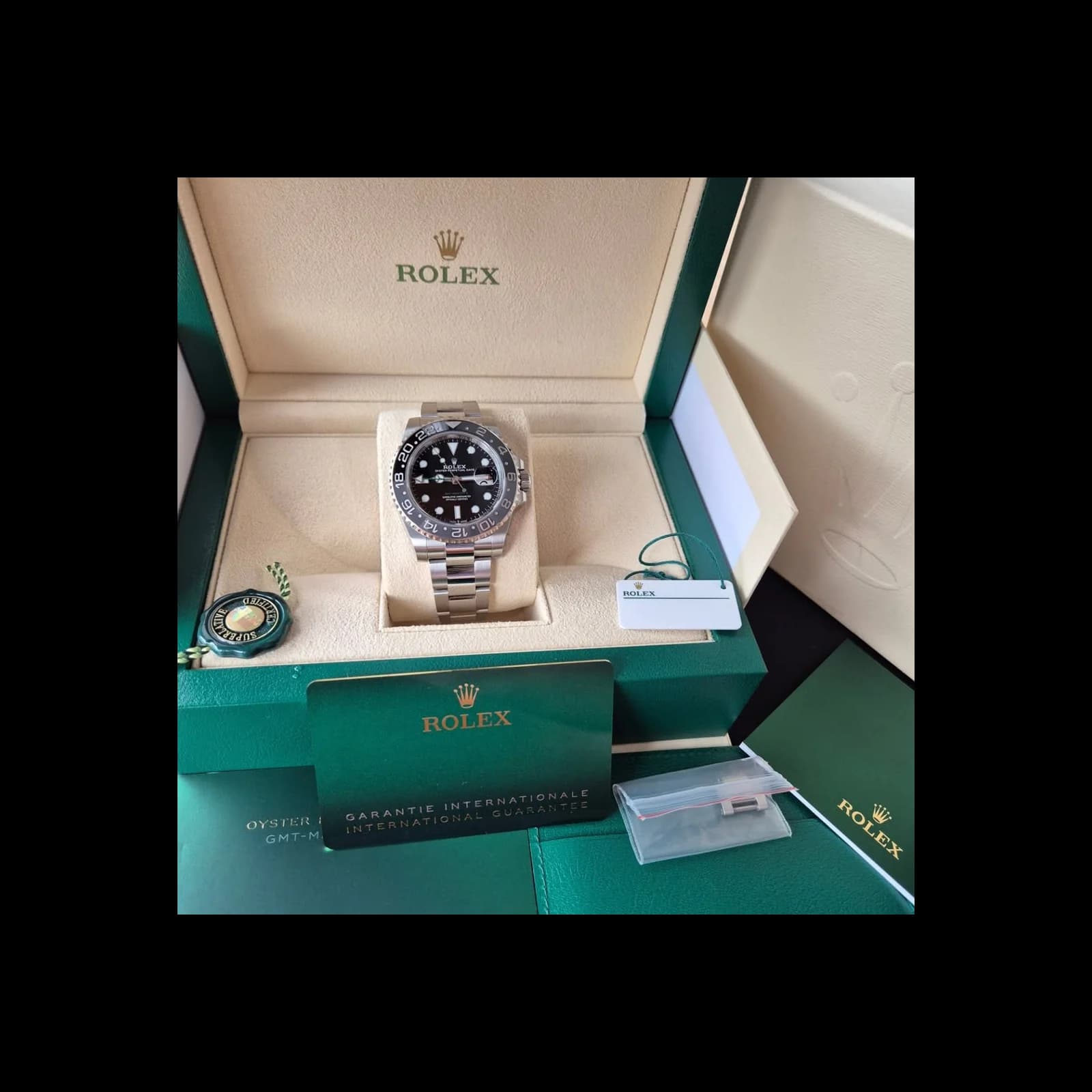 Thumb GMT-Master II Stainless Steel / GRNR / Oyster