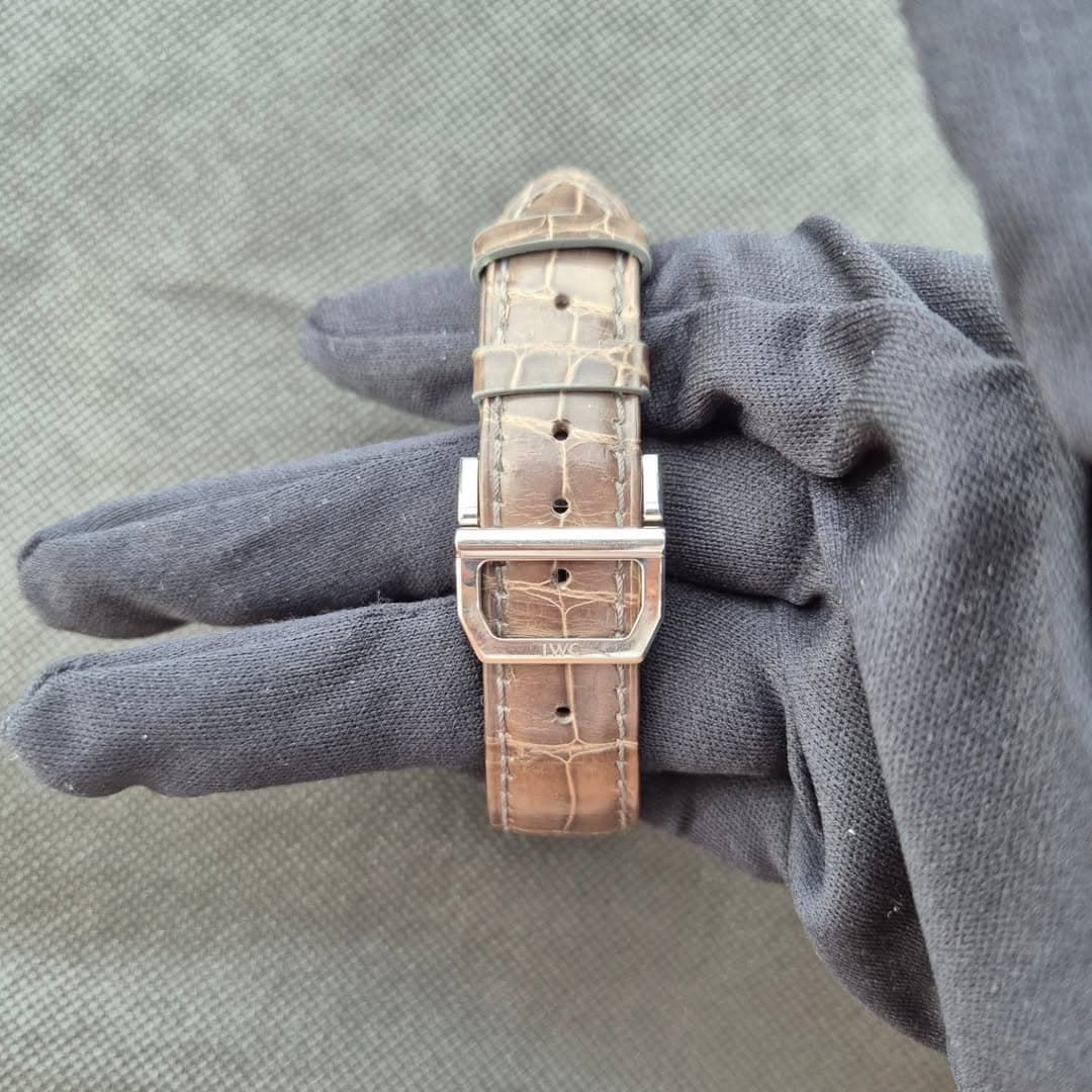 Thumb Pilot's Watch 36 Silver