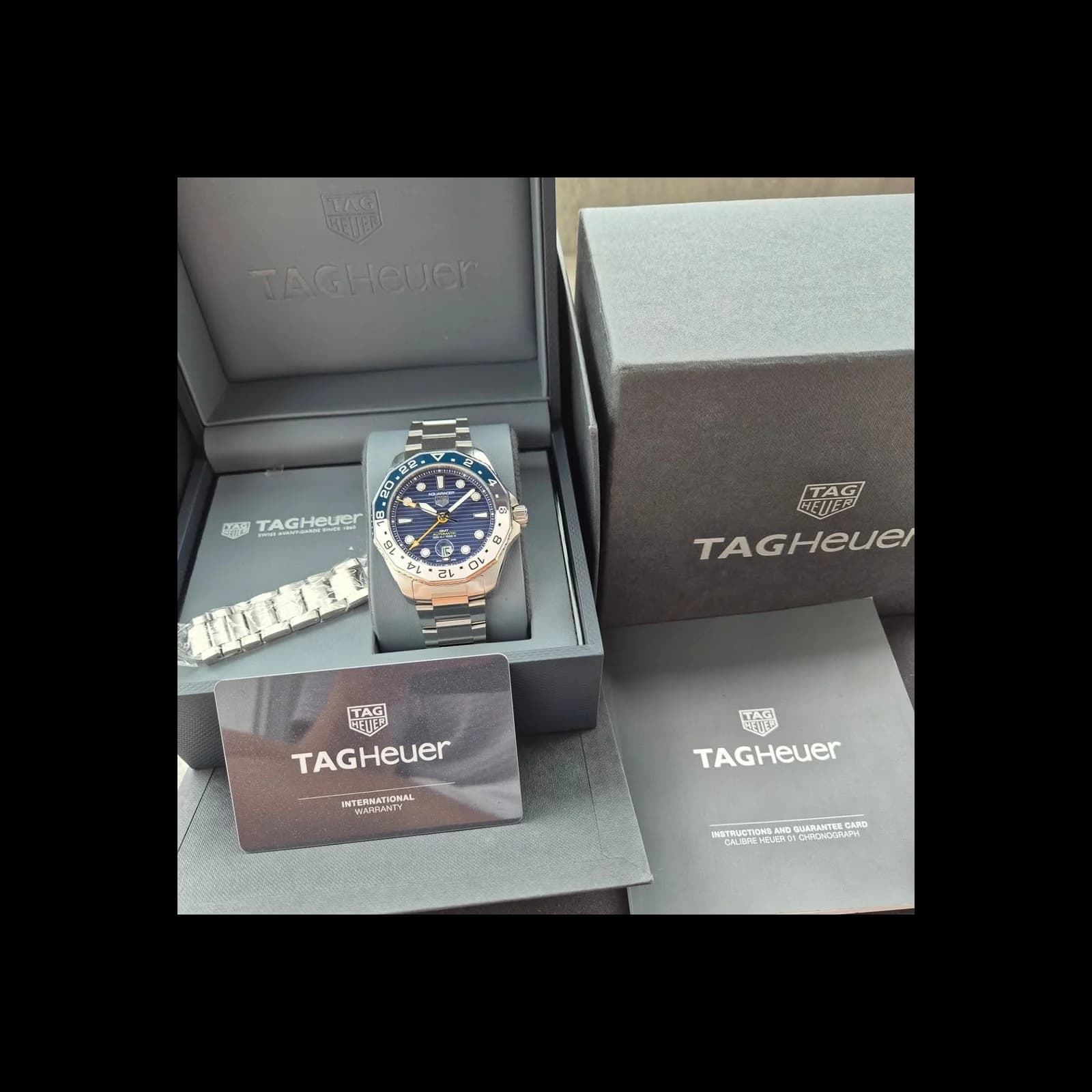 Thumb Aquaracer Professional 300 GMT Stainless Steel / Blue / Bracelet