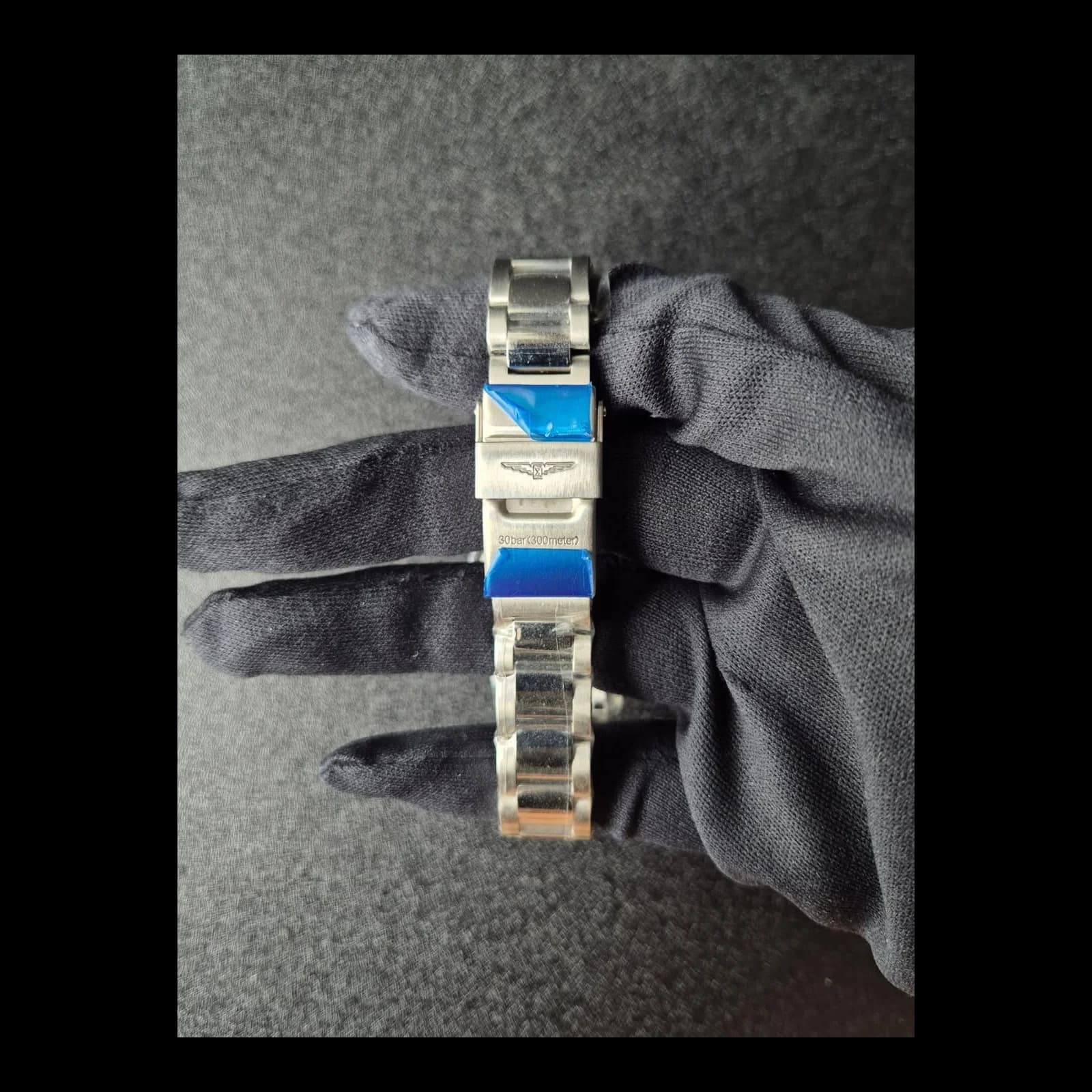 Thumb HydroConquest 32 Quartz Stainless Steel / Black / Bracelet