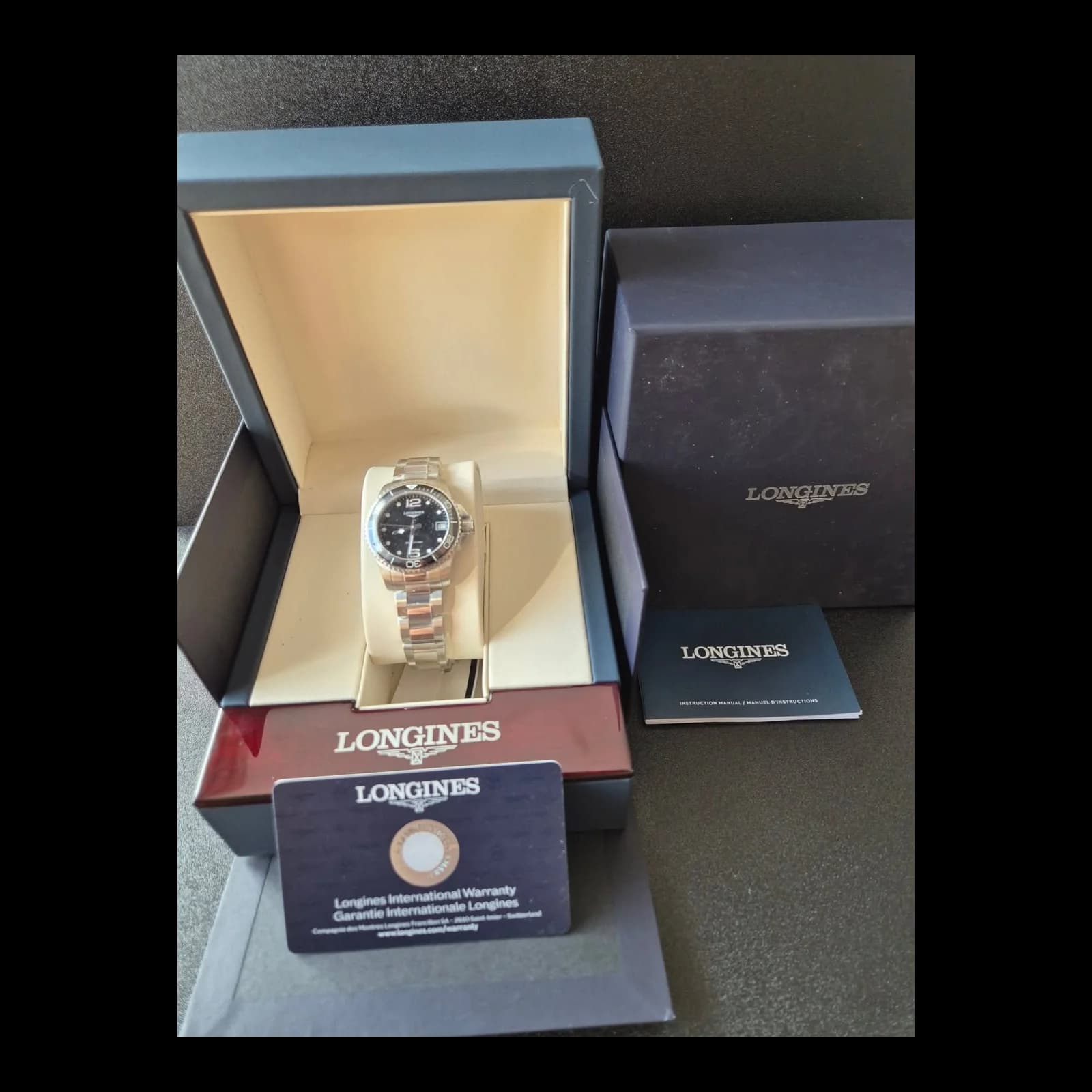 Thumb HydroConquest 32 Quartz Stainless Steel / Black / Bracelet