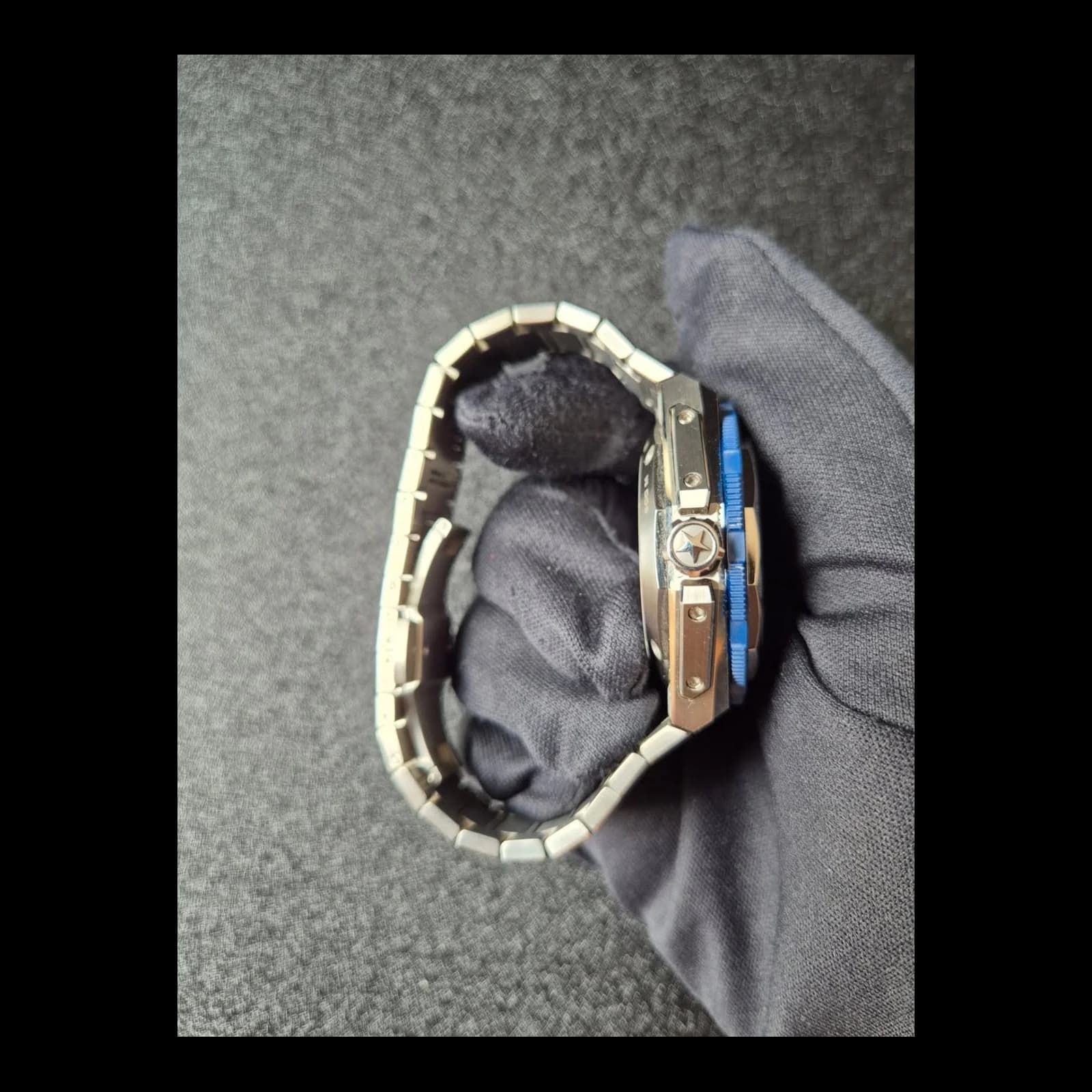 Thumb  Defy Extreme Diver Blue