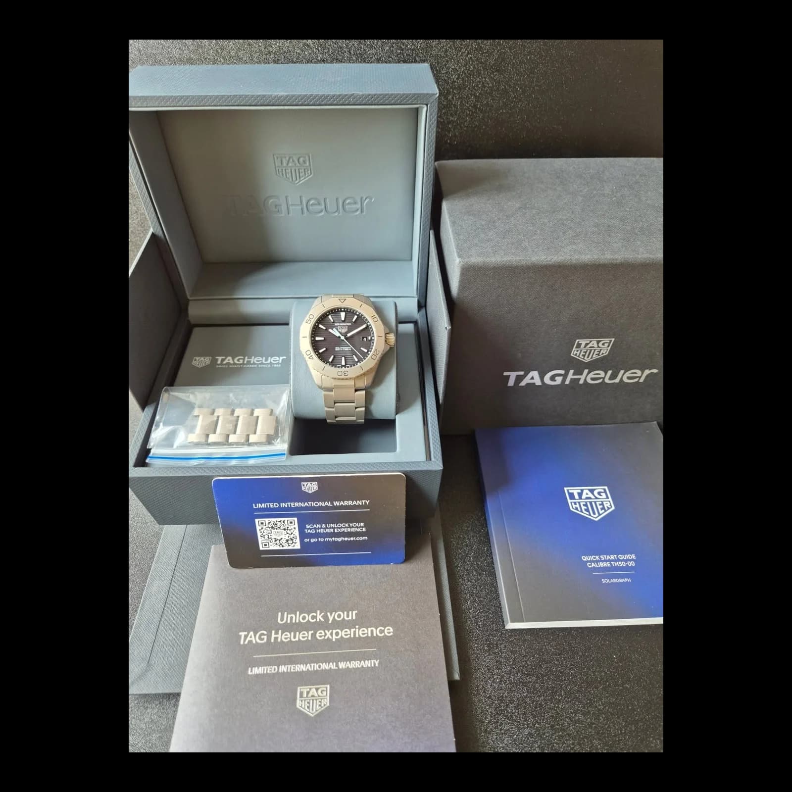 Thumb Aquaracer Professional 200 Titanium / Black