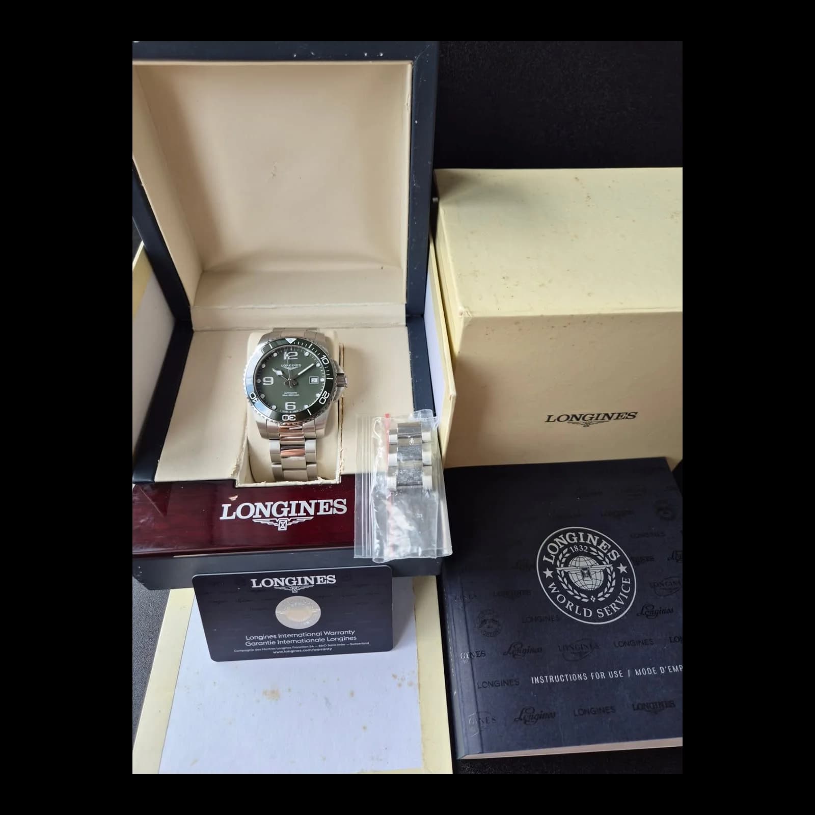 Thumb HydroConquest 41 Automatic Stainless Steel / Ceramic / Green / Bracelet
