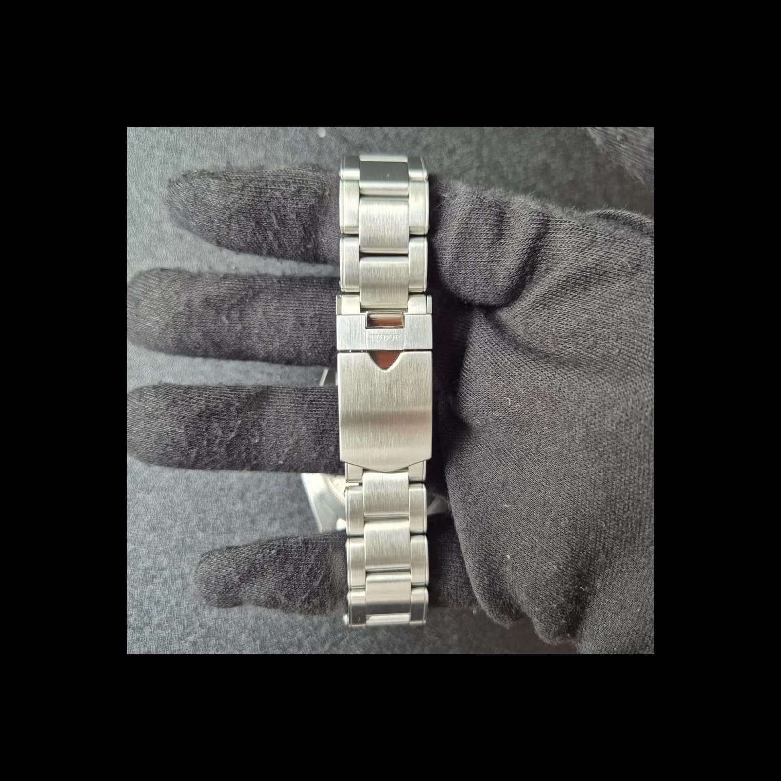 Thumb Black Bay Fifty-Eight Stainless Steel / Navy Blue / Bracelet