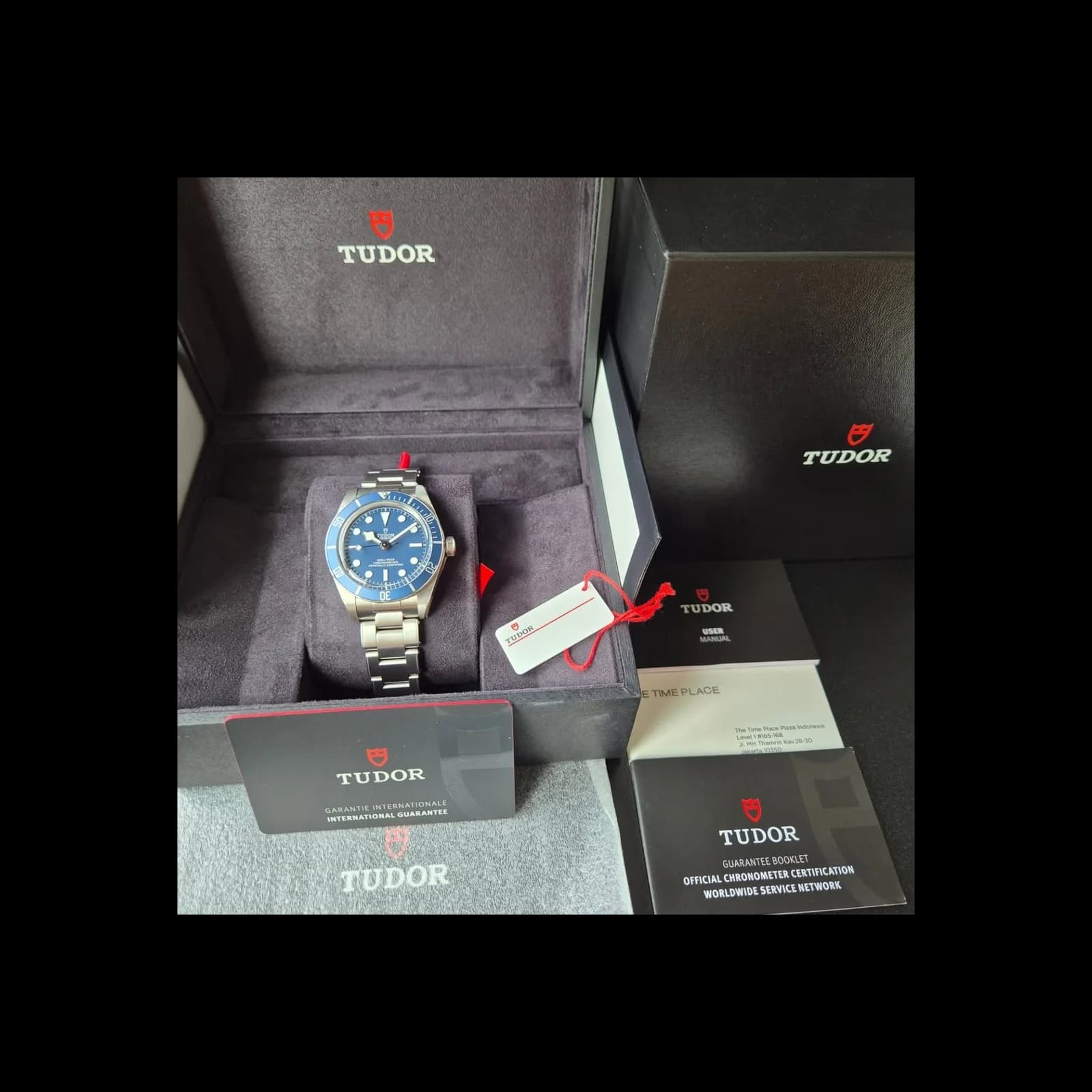 Thumb Black Bay Fifty-Eight Stainless Steel / Navy Blue / Bracelet