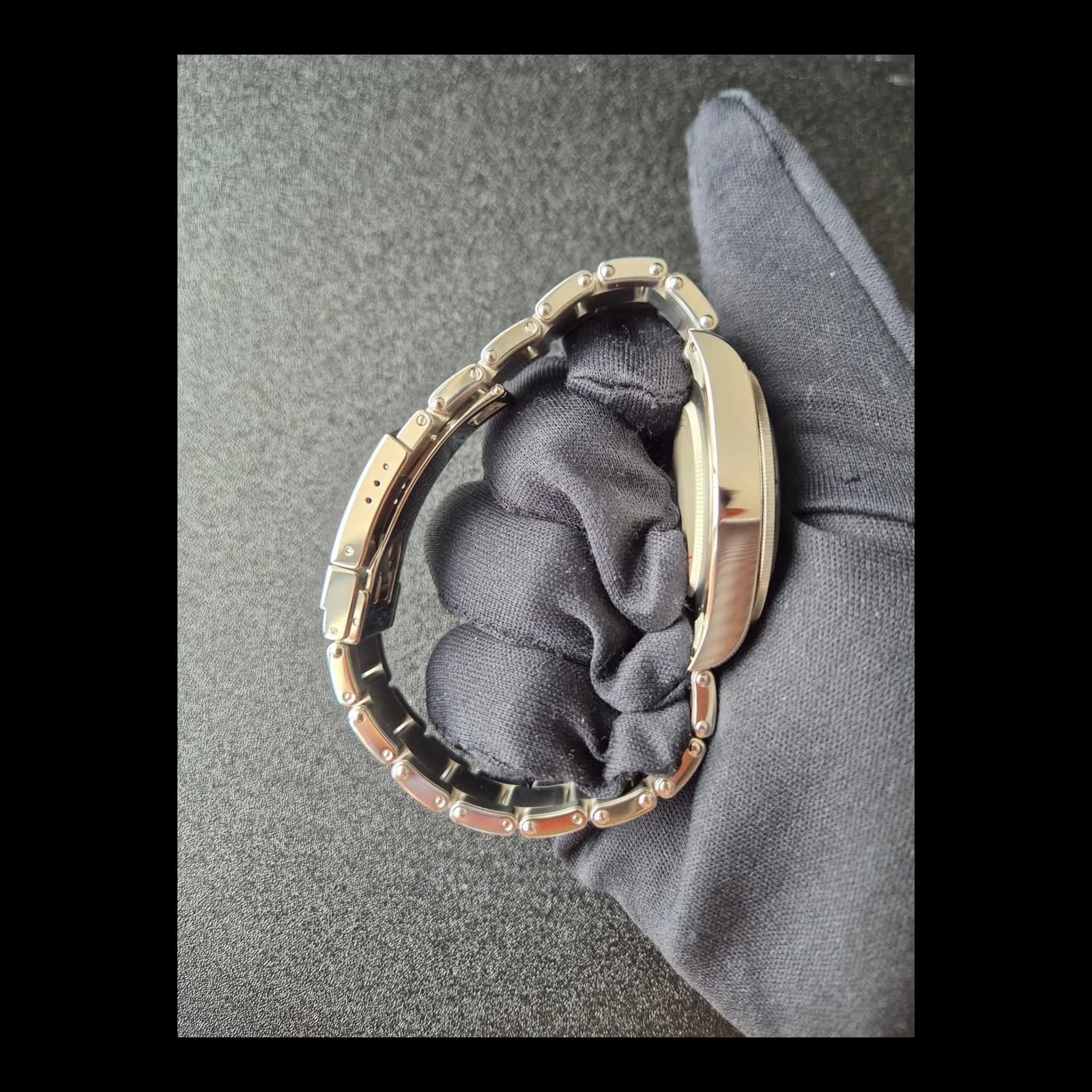 Thumb Black Bay Fifty-Eight Stainless Steel / Navy Blue / Bracelet