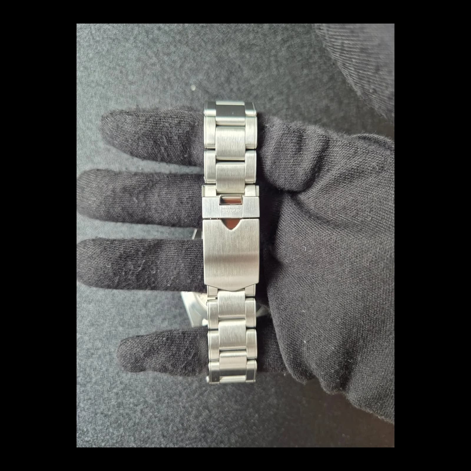 Thumb Black Bay Fifty-Eight Stainless Steel / Navy Blue / Bracelet