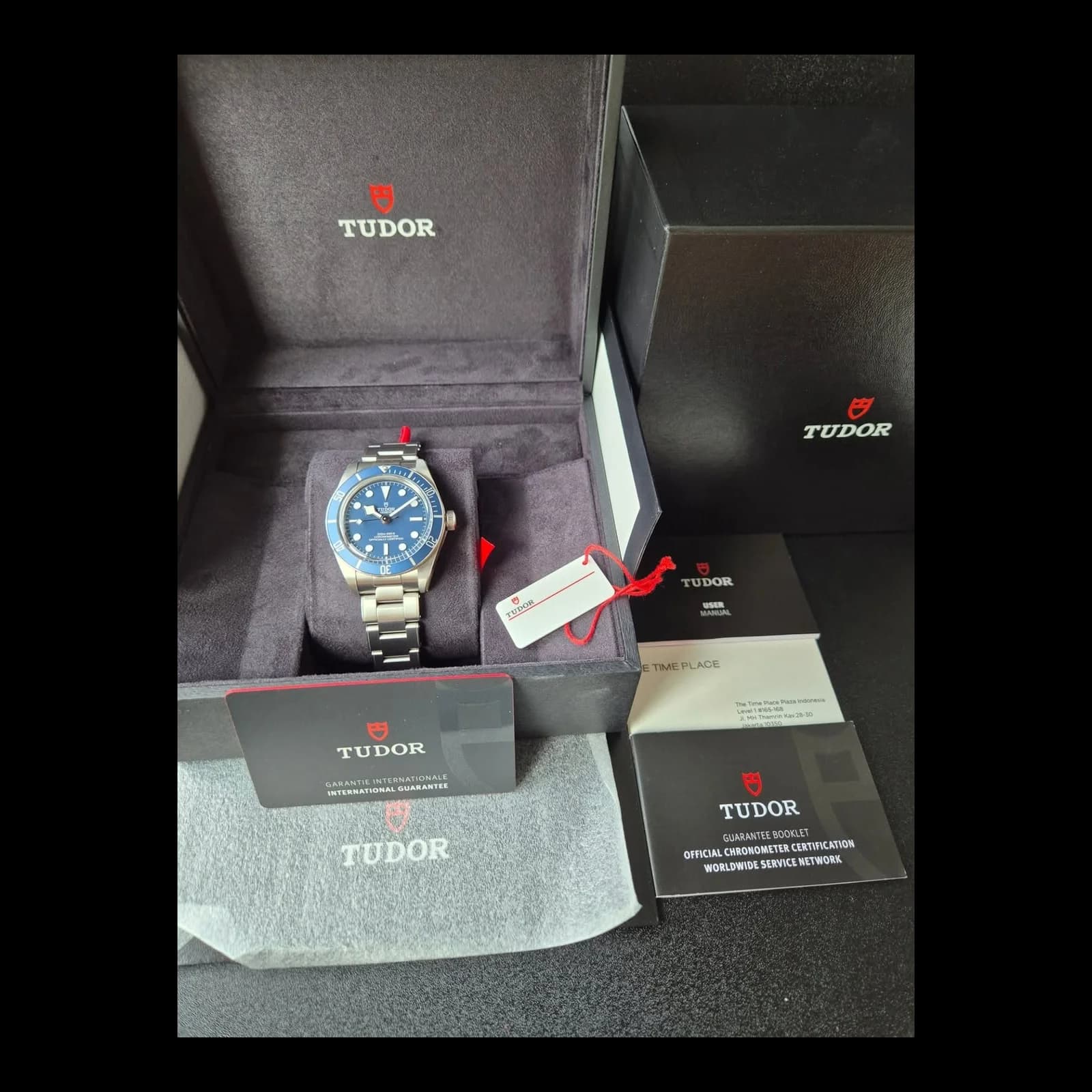 Thumb Black Bay Fifty-Eight Stainless Steel / Navy Blue / Bracelet