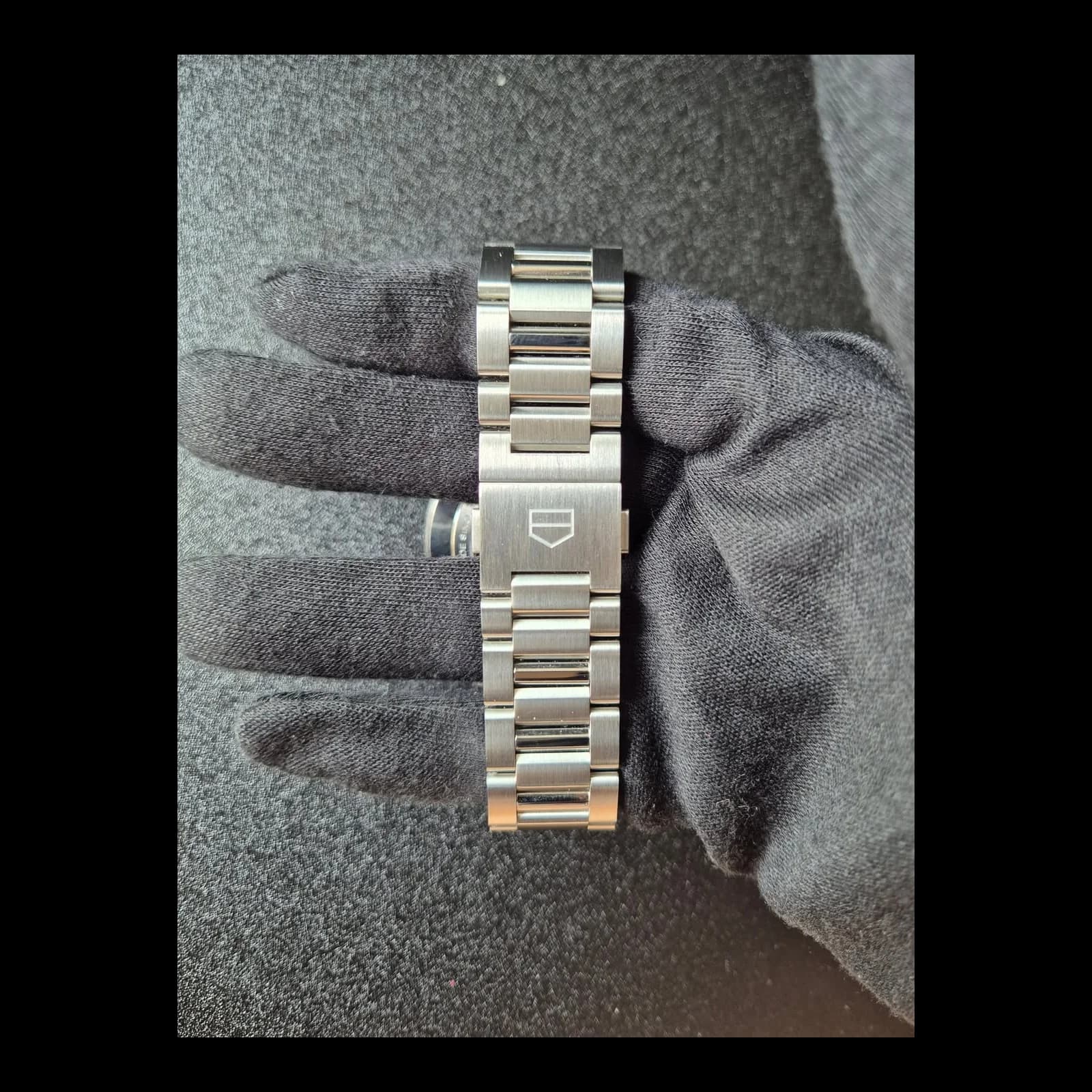 Thumb Carrera Calibre Heuer 02 GMT Stainless Steel / Skeleton / Bracelet