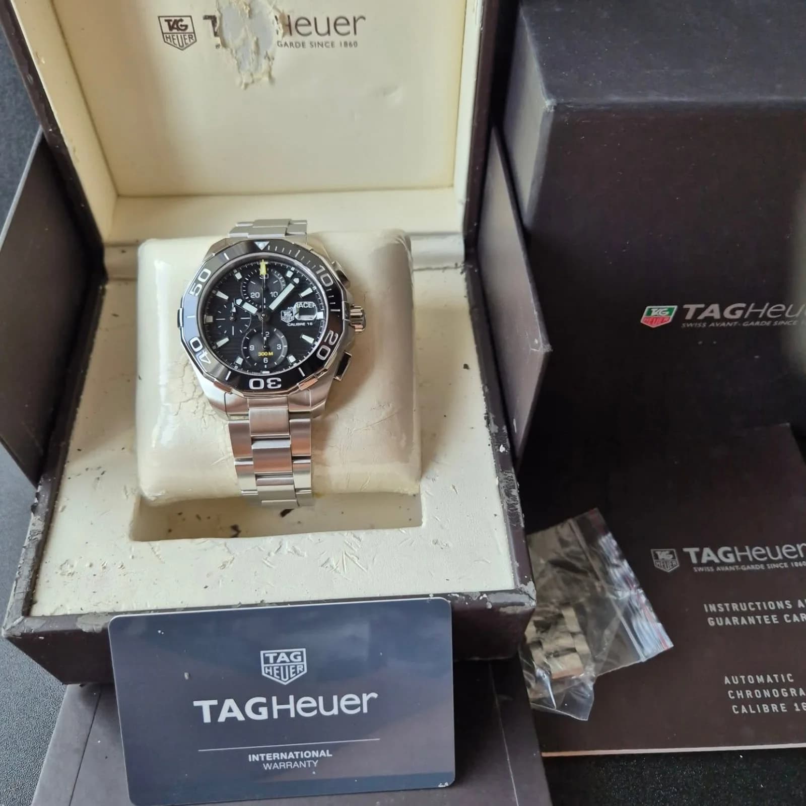 Thumb Aquaracer 300M Calibre 16 43 Stainless Steel / Black / Bracelet